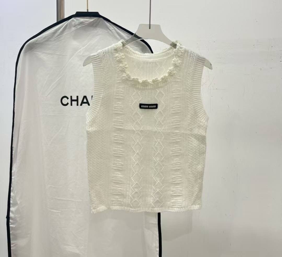 вязаные жилеты,безрукавка жилет,жилет для женщин,свитер жилет,жилет