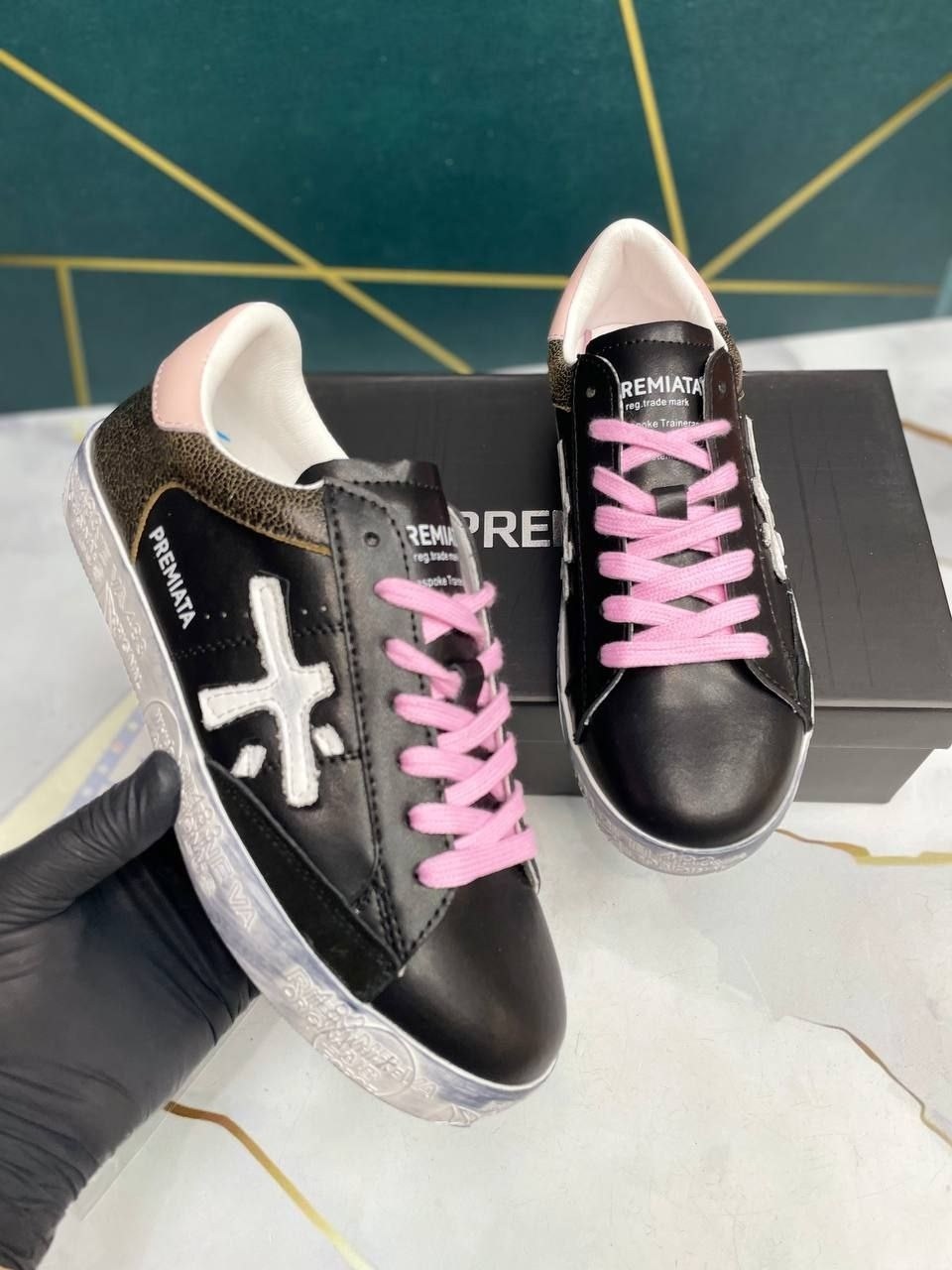 женские кроссовки premiata,женские кеды premiata,кроссовки premiata,кеды premiata,