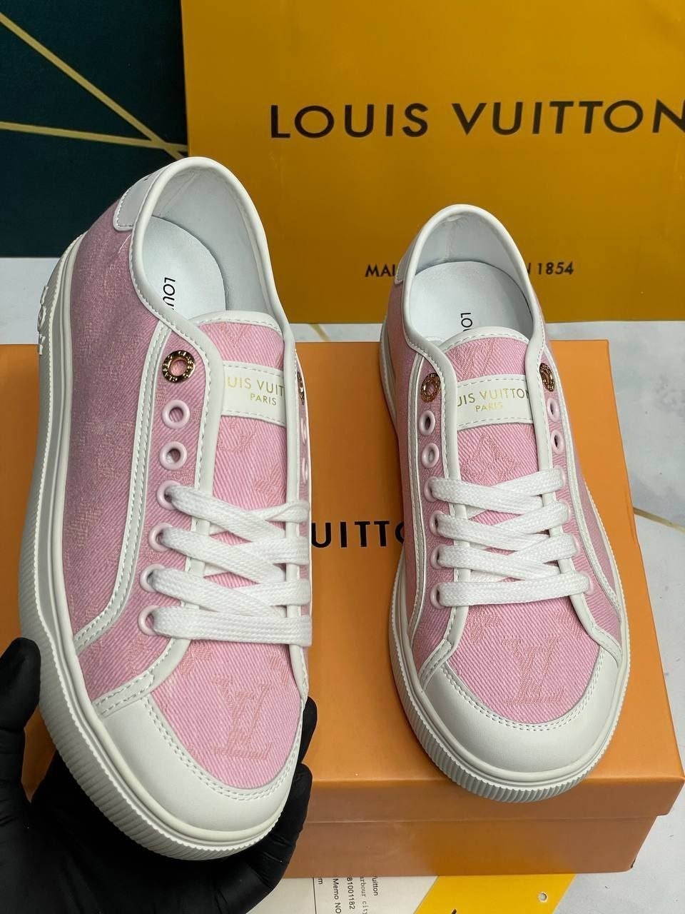 кроссовки женские louis vuitton,кеды louis vuitton,кроссовки louis vuitton,кеды луи виттон,кеды брендовые