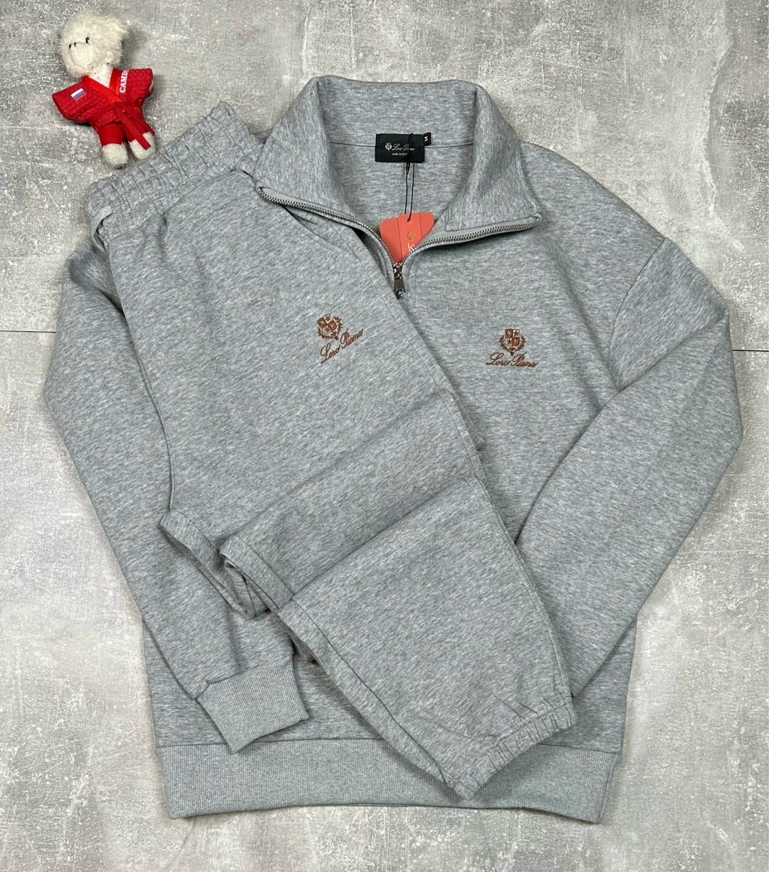 спортивная одежда loro piana серая m,костюм loro piana серый,спортивная одежда loro piana серая,костюм спортивный мужской,хлопковый спортивный костюм loro piana серый