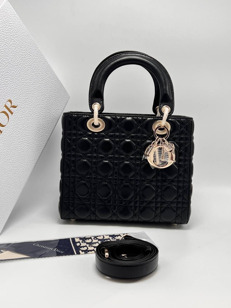 сумка lady dior,dior сумка,сумка диор,сумка леди диор черная,сумка женская