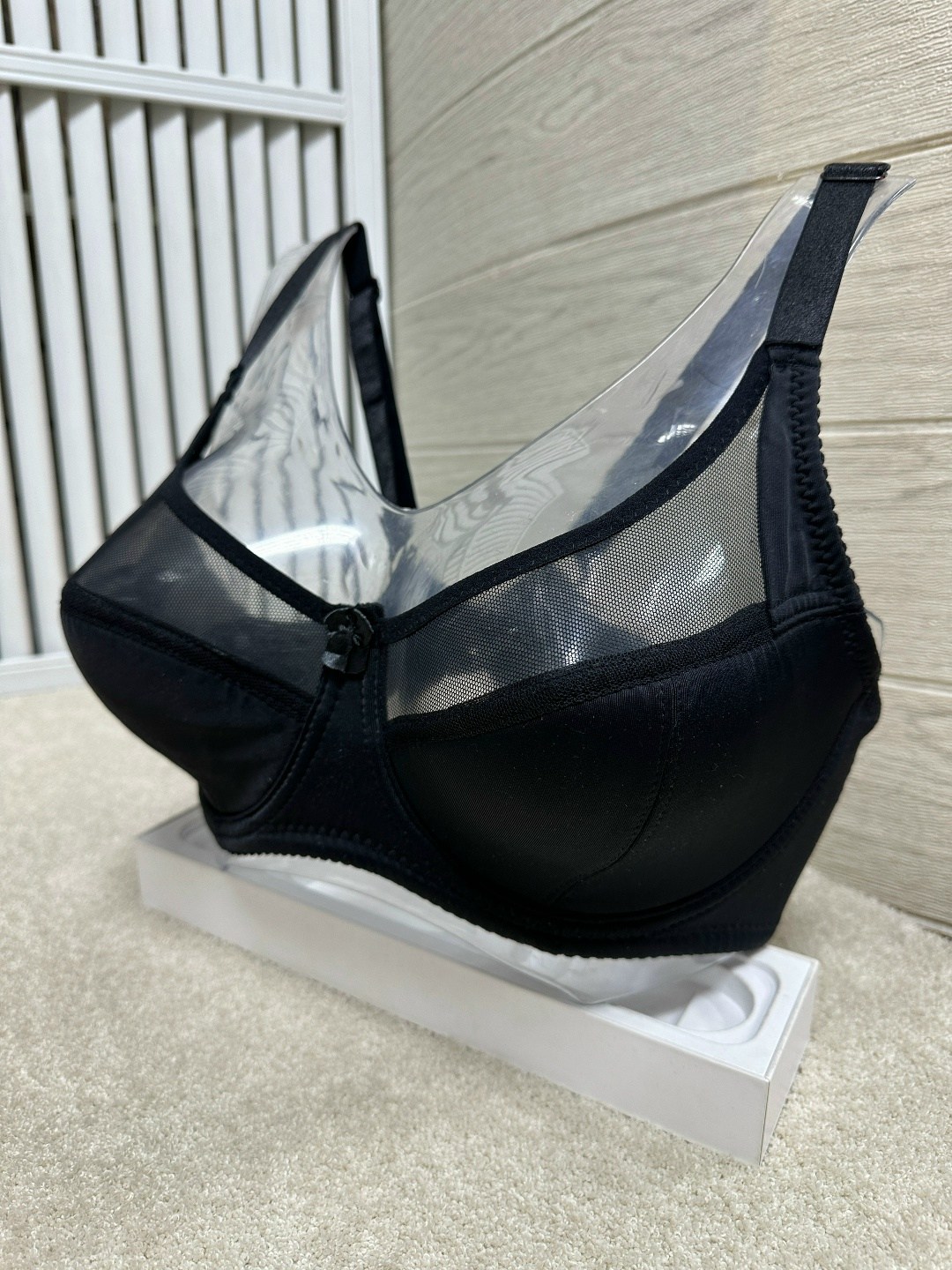 бюстгальтер,бюстгальтер белый,женский бюстгальтер,бюстгальтер классика,бюстгальтер м005