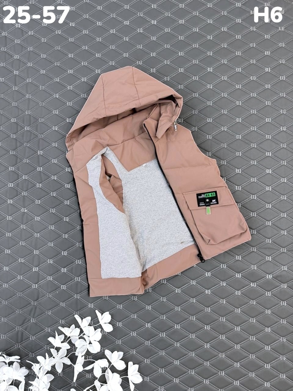 жилетка детская,жилет детский,безрукавки подростковые,жилет,жилеты детские