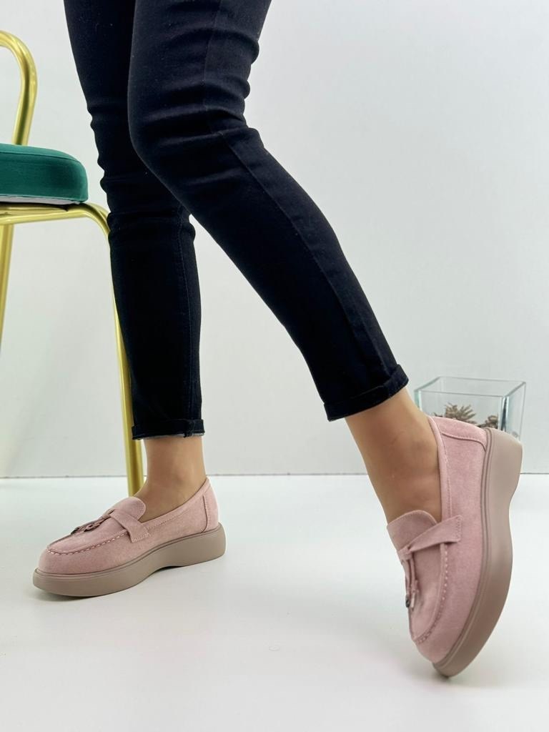 ,бежевые лоферы,лоферы женские,стильные лоферы,модные лоферы