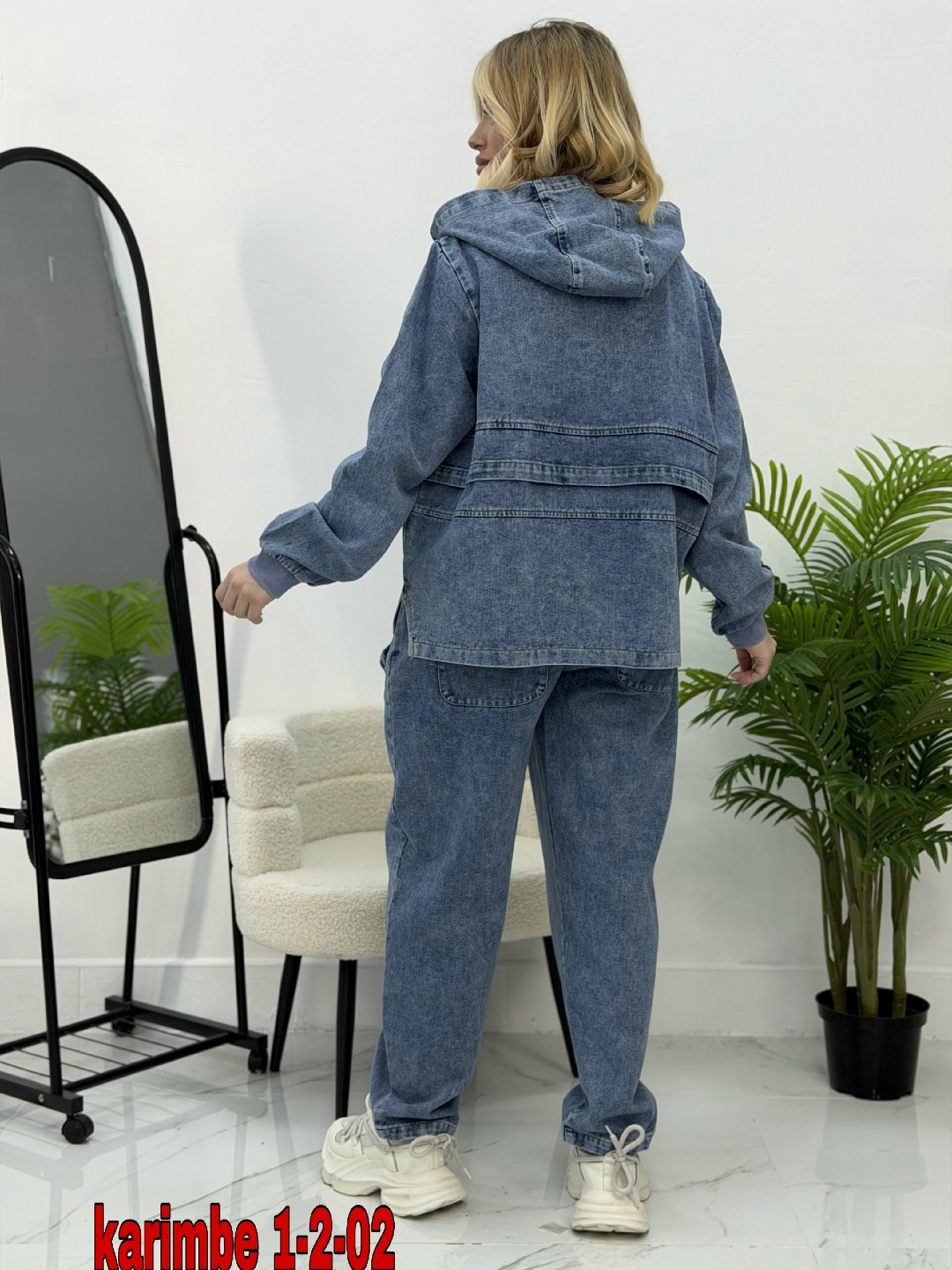 джинсовый костюм двойка женский,двойка-костюм джинсовый karim benjama,джинсовые женские костюмы,джинсовый костюм,костюм двойка джинсовый