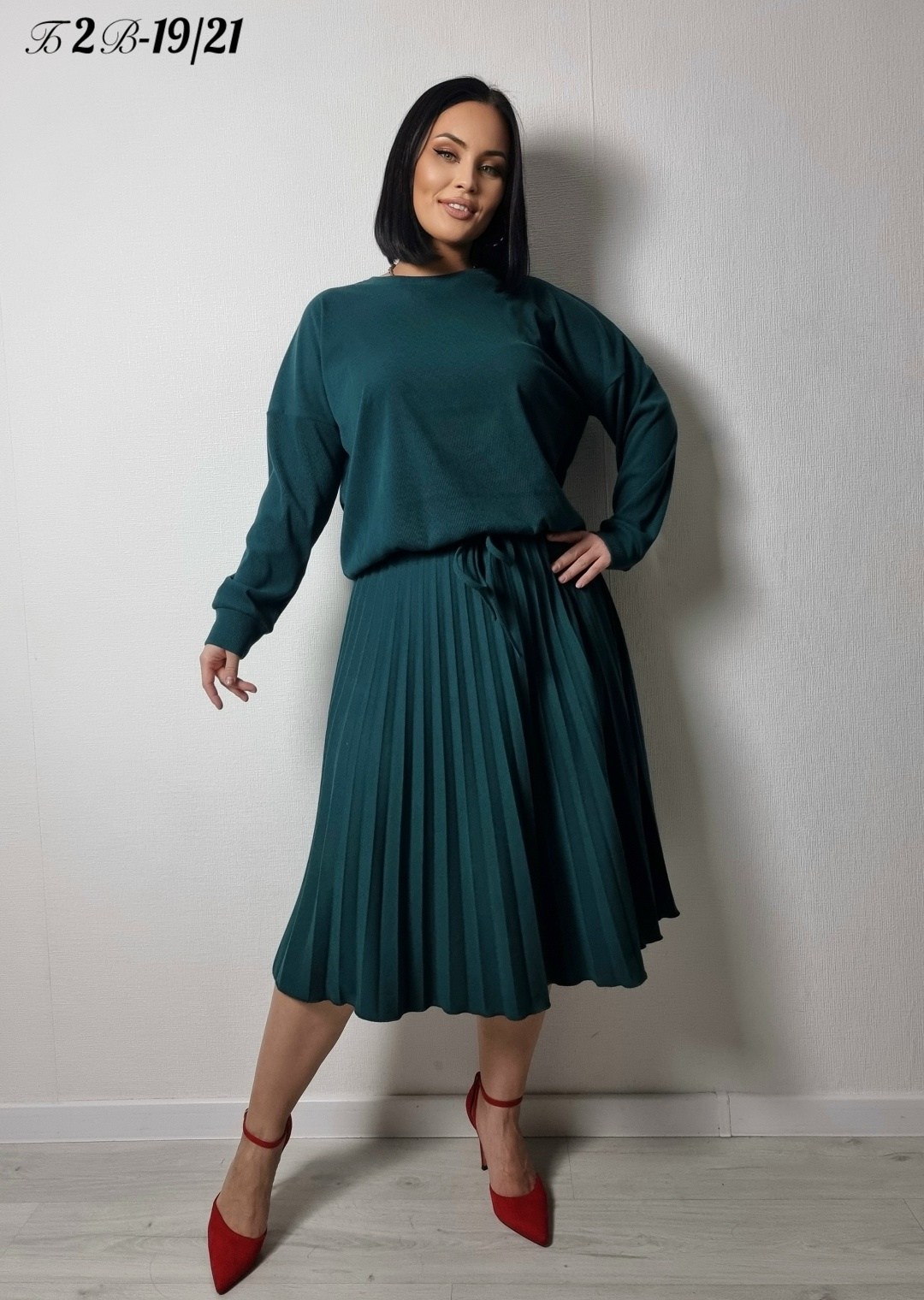 велюровый костюм,костюм спортивный женский,костюм велюровый женский,костюм бежевый,женские костюмы