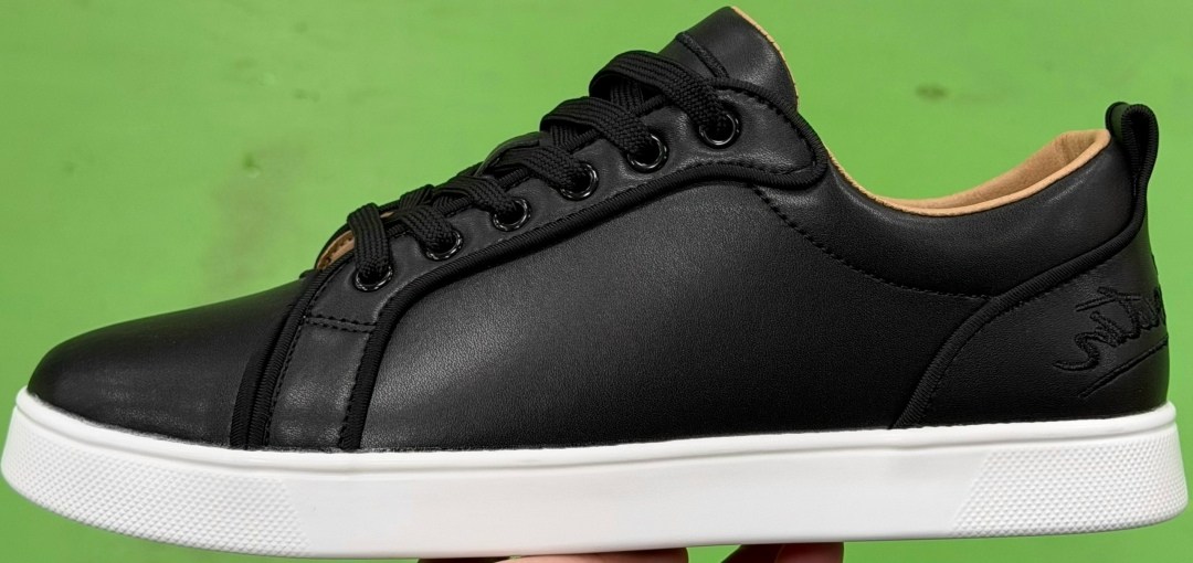 кеды рибок черные кожаные мужские с белой подошвой,,кеды женские кожаные черные с белой подошвой,кеды мужские кожаные,кеды мужские