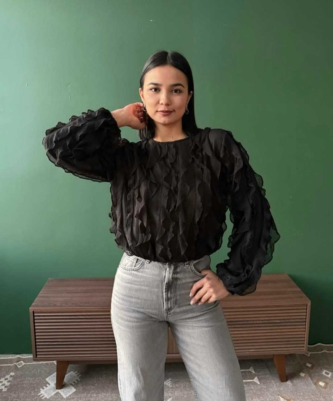 блузка с оборками,модная блузка,женская блузка,кружевная блузка,блузка повседневная