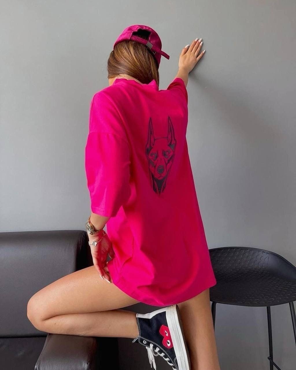 футболка оверсайз,базовое платье-футболка оверсайз boohoo черный,футболка женская оверсайс,футболка оверсайз с трендовым принтом,платье-футболка