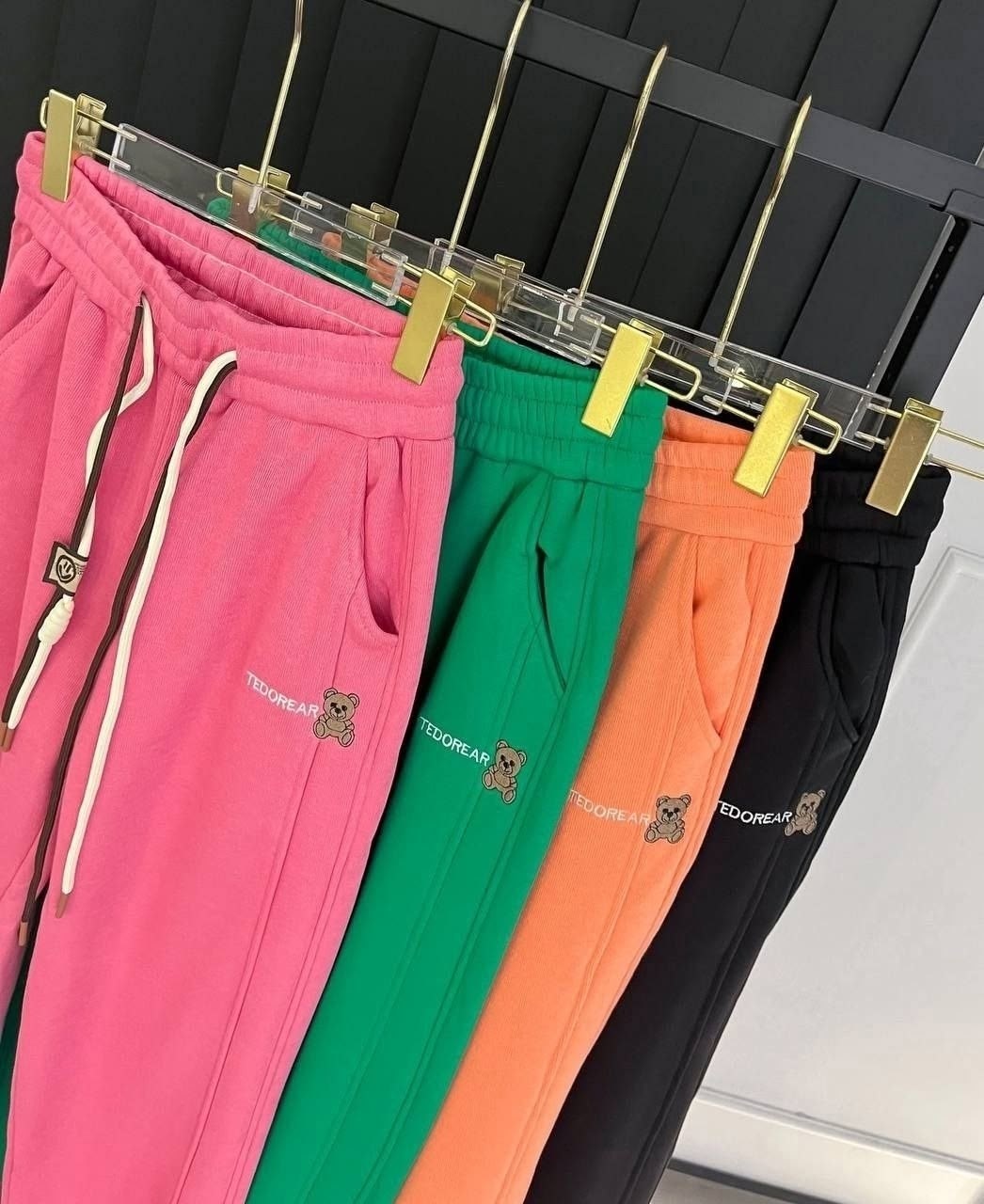 брюки розовые,модные брюки,спортивные штаны,трикотажные брюки,спортивный брюки