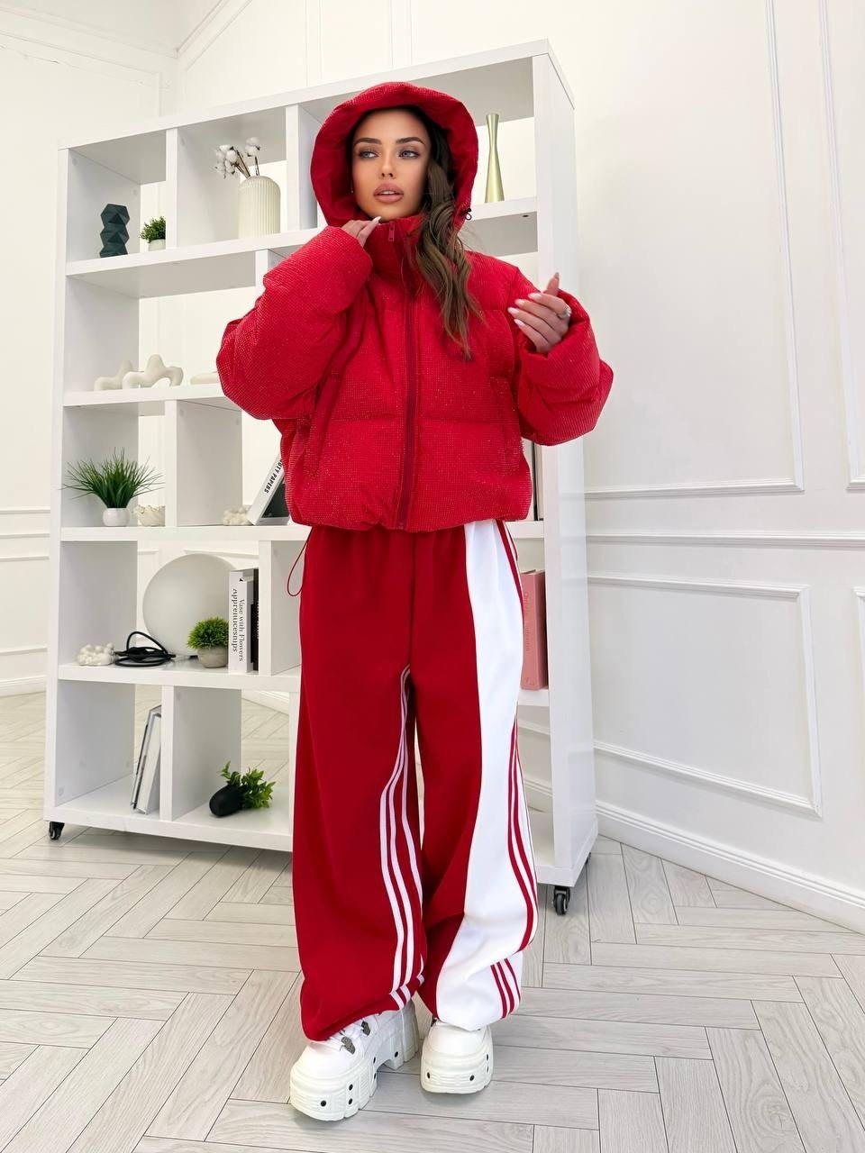 женская куртка,куртка,зимняя короткая куртка,красная куртка,зимняя куртка женская