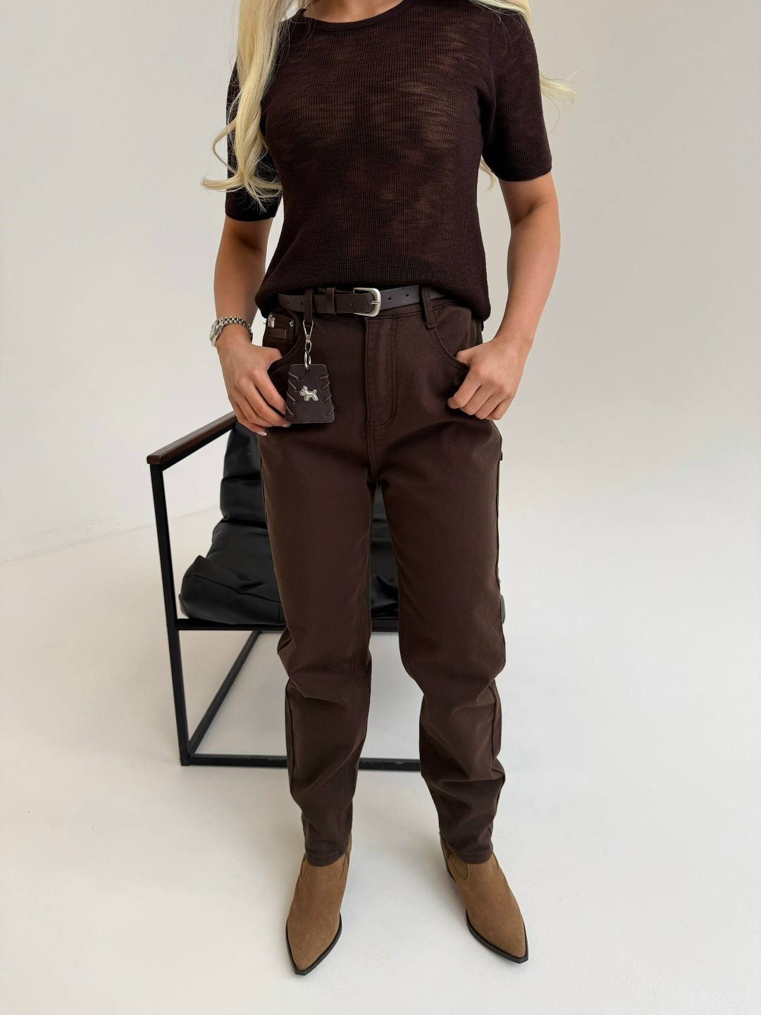 джинсы женские,джинсы мом,модные джинсы,стильные джинсы,джинсы джинсы