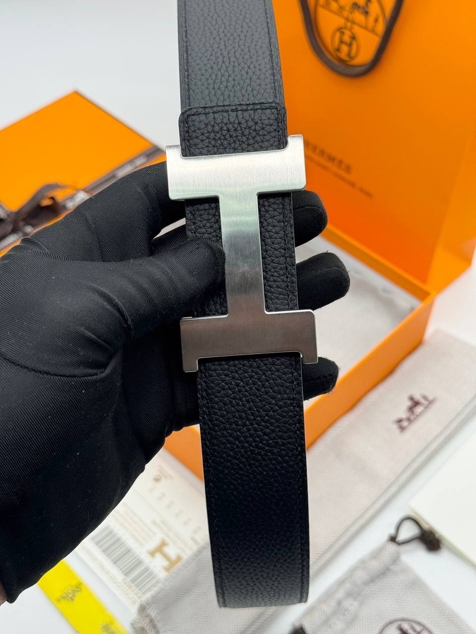 мужской ремень hermes,ремень hermes,мужской кожаный ремень hermes,кожаный ремень hermes,ремень гермес мужской