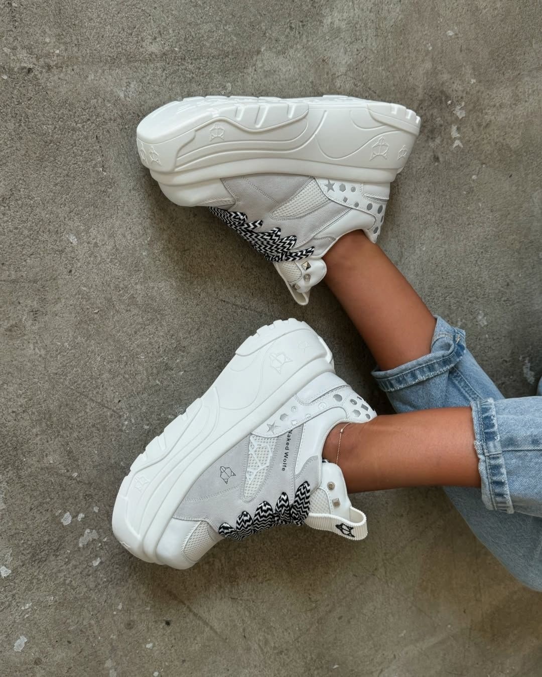 ,кроссовки женскиe,кроссовки бренды женские,кроссовки джинсовые,модные кроссовки на платформе