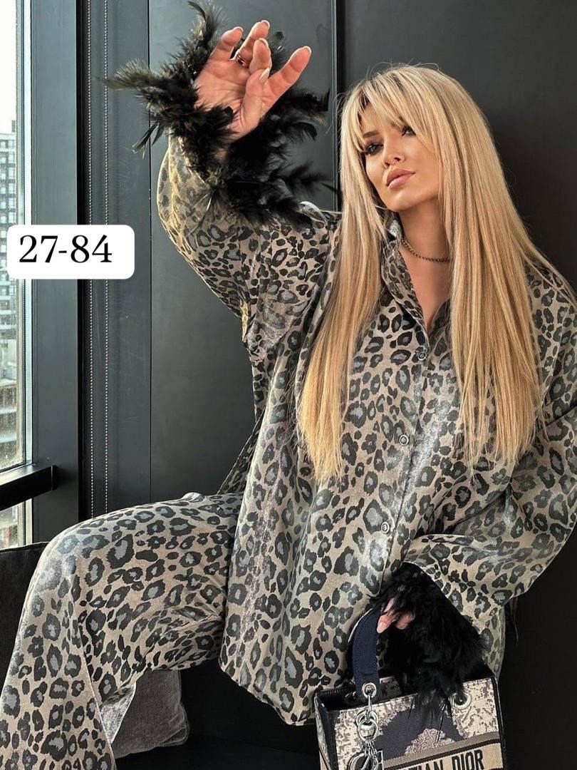 спортивный костюм теплый брючный леопардовый majiko,брючный костюм,женский костюм,женский леопардовый костюм,брючный костюм с перьями