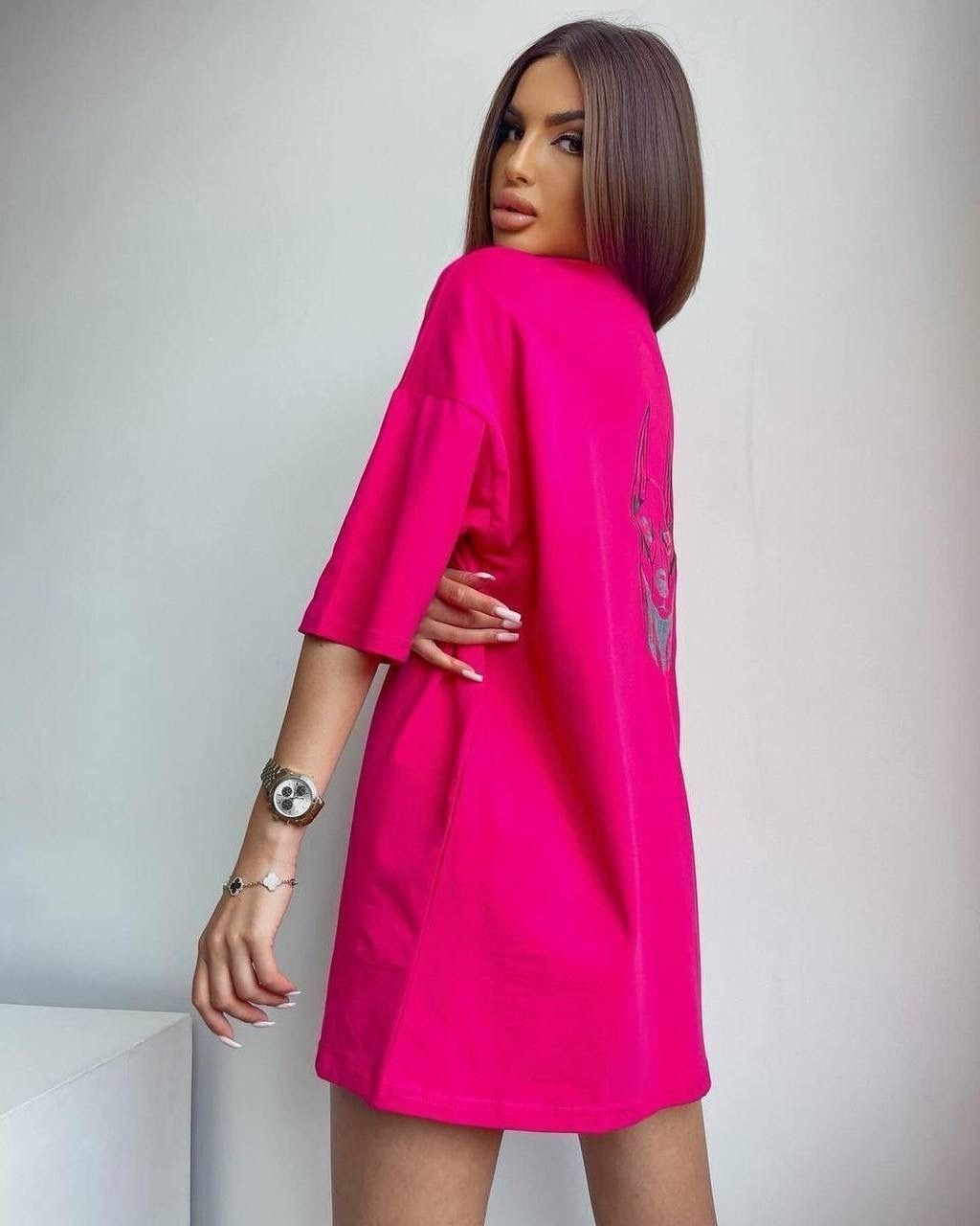 футболка оверсайз,базовое платье-футболка оверсайз boohoo черный,футболка женская оверсайс,футболка оверсайз с трендовым принтом,платье-футболка