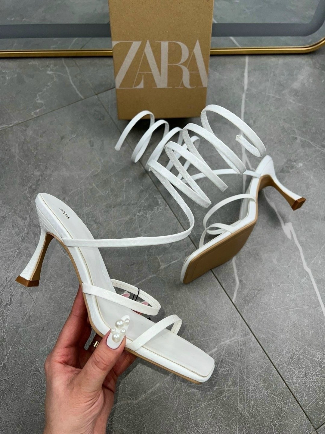 женские босоножки,босоножки стильные,босоножки на каблуках,,босоножки летние