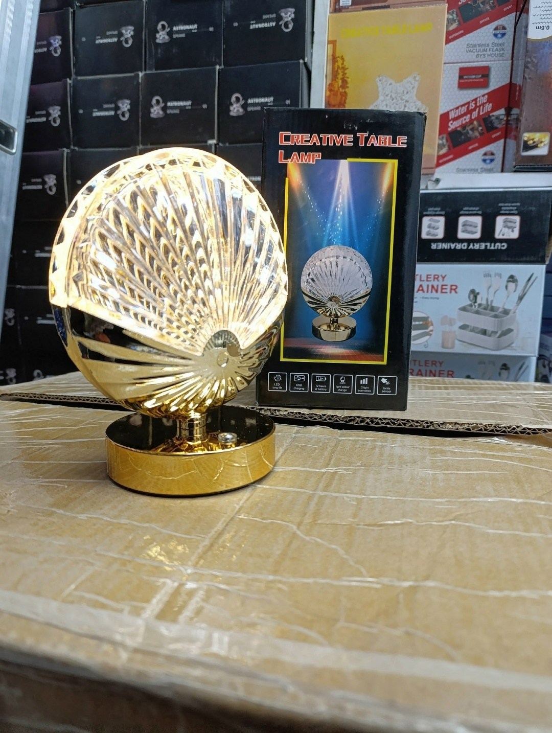 лампа настольная,настольные светильники,светильник декоративный настольный,cветодиодная настольная лампа,светильник в стиле