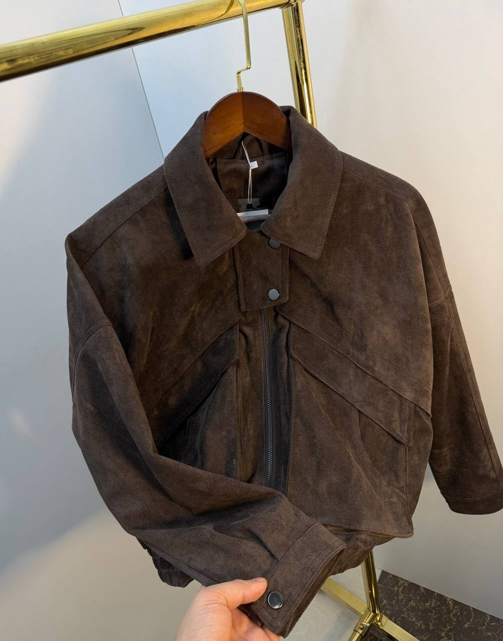 замшевая куртка,куртка замш,куртка-бомбер из замшевой кожи,куртка из замши,куртка замшевая женская