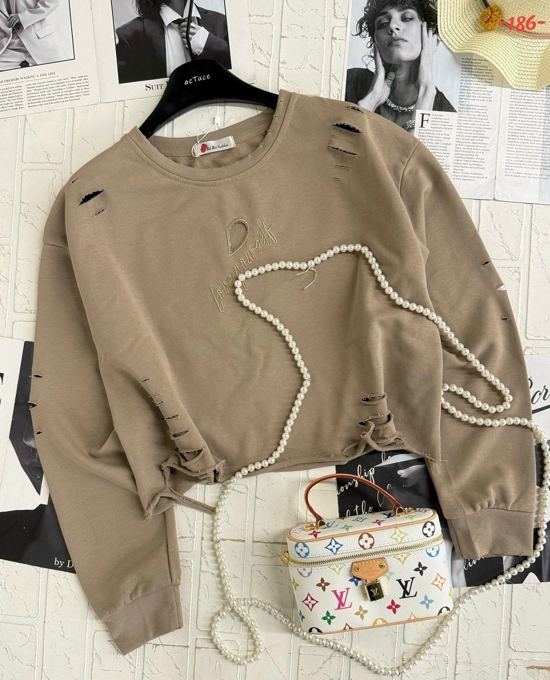 кофта оверсайз модная рваная с дырками kk fashion,женская кофта,свитшот женский,повседневная кофта,стильный свитшот