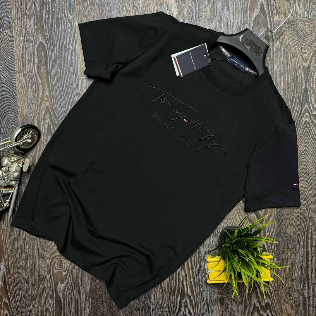 мужская футболка tommy hilfiger,футболки tommy hilfiger,футболки для мужчин,мужская футболка,футболки мужские белые