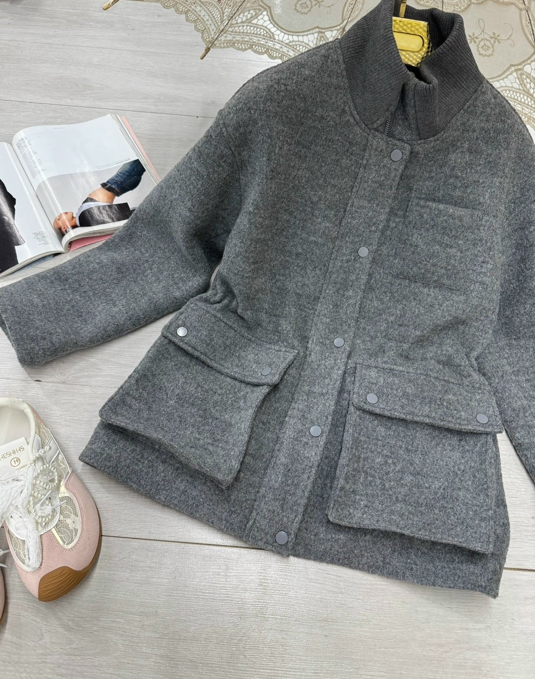 стильная куртка,легкая куртка,куртка,бомбер куртка,женская куртка