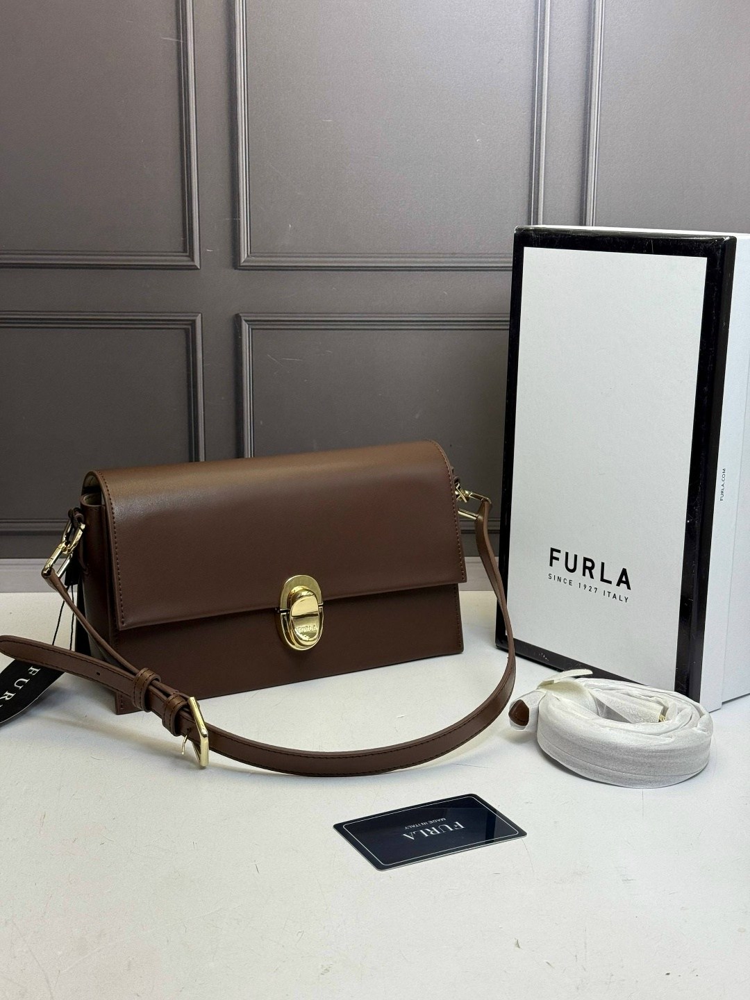 furla маленькая сумка через плечо 1927, зеленый,сумка женская furla,сумка furla,furla мини-сумка 1927 зеленый,сумка furla 1927