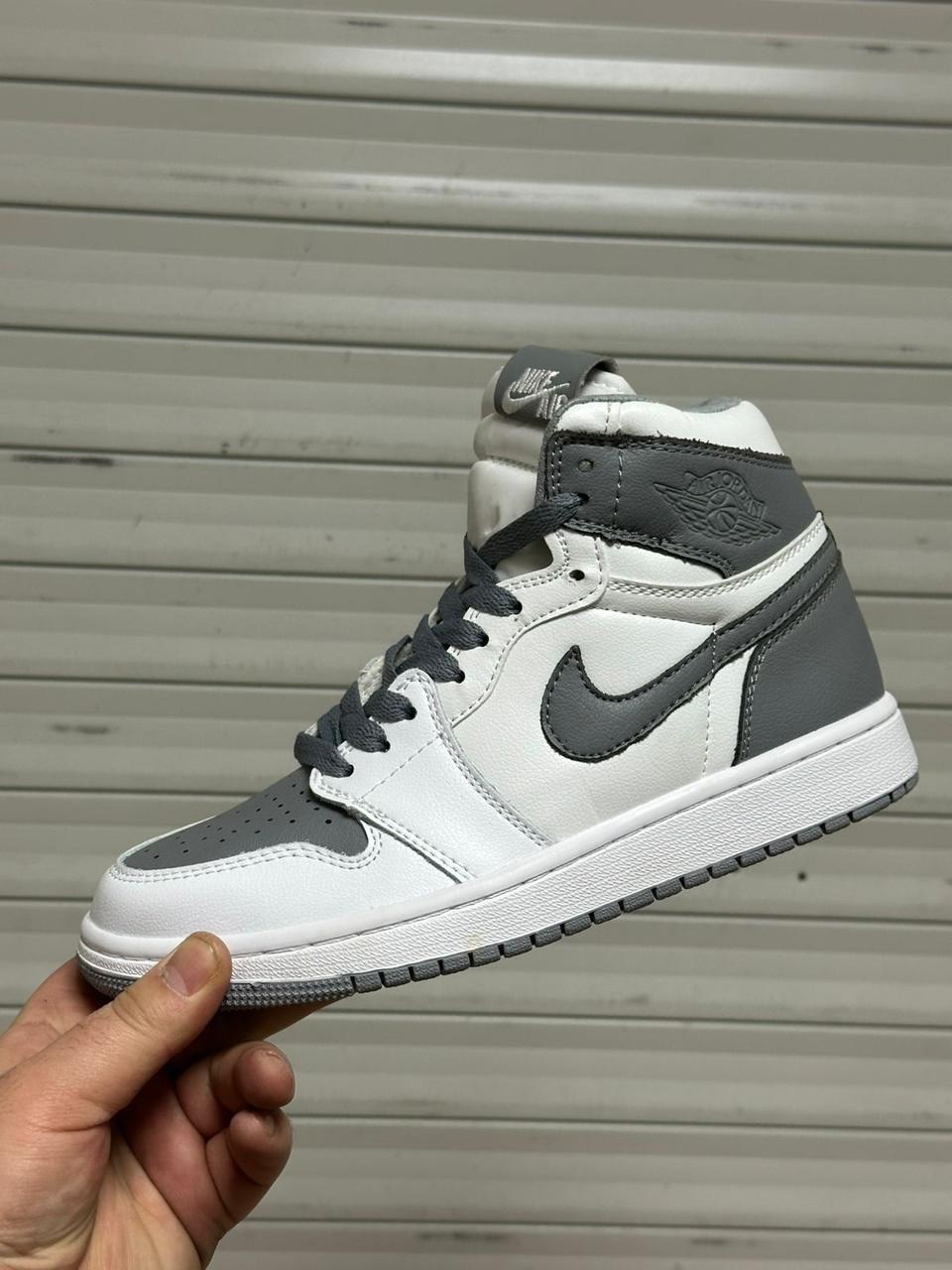 air jordan 1 retro high og 'lucky green',nike air jordan 1 lucky green,wmns air jordan 1 retro high og 'lucky green',nike air jordan 1 retro high og,nike air jordan 1 retro high lucky green