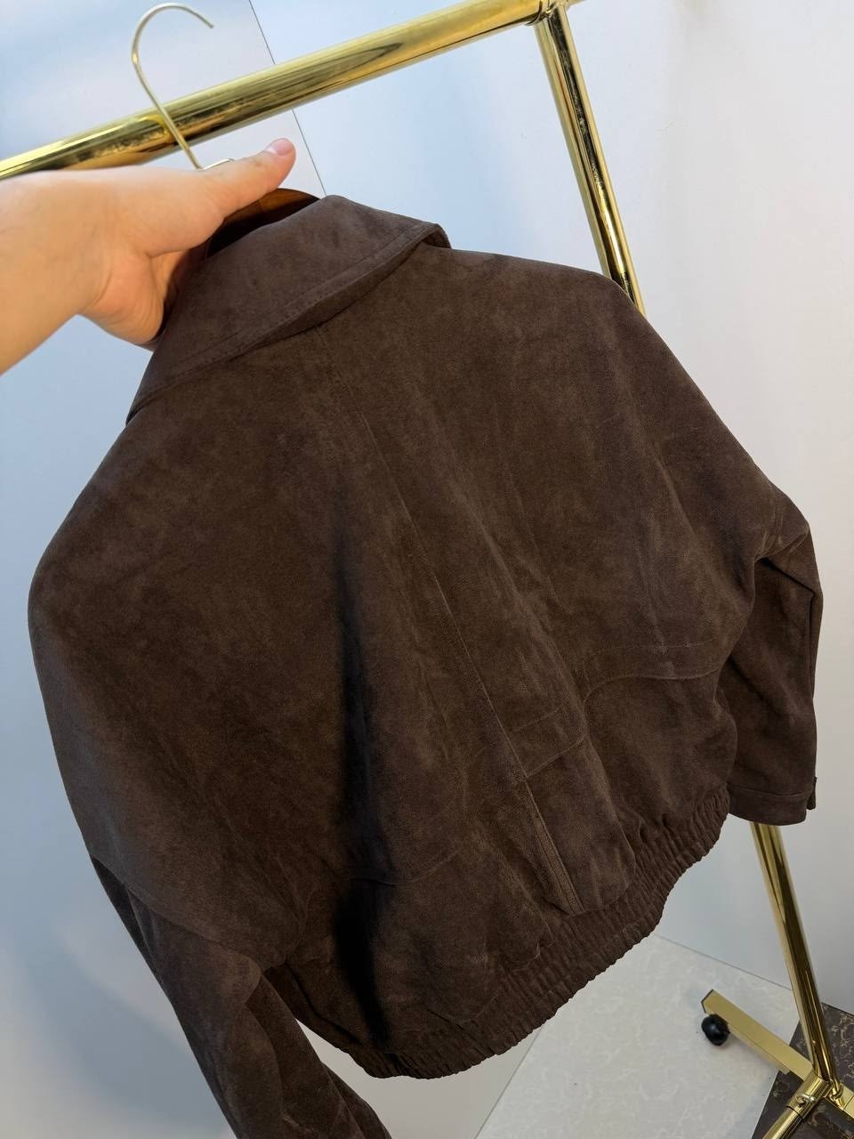 замшевая куртка,куртка замш,куртка-бомбер из замшевой кожи,куртка из замши,куртка замшевая женская