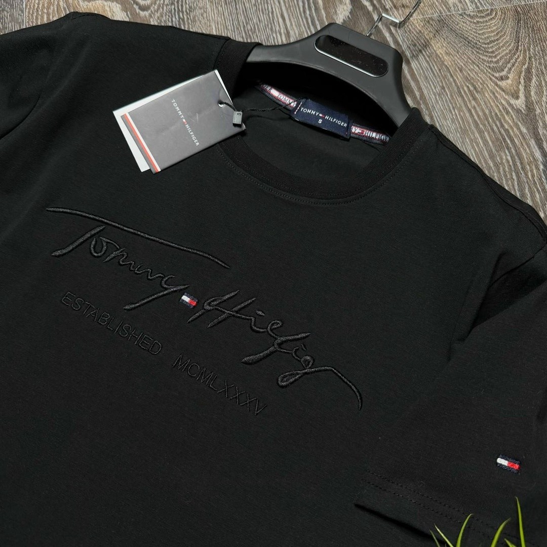 мужская футболка tommy hilfiger,футболки tommy hilfiger,футболки для мужчин,мужская футболка,футболки мужские белые