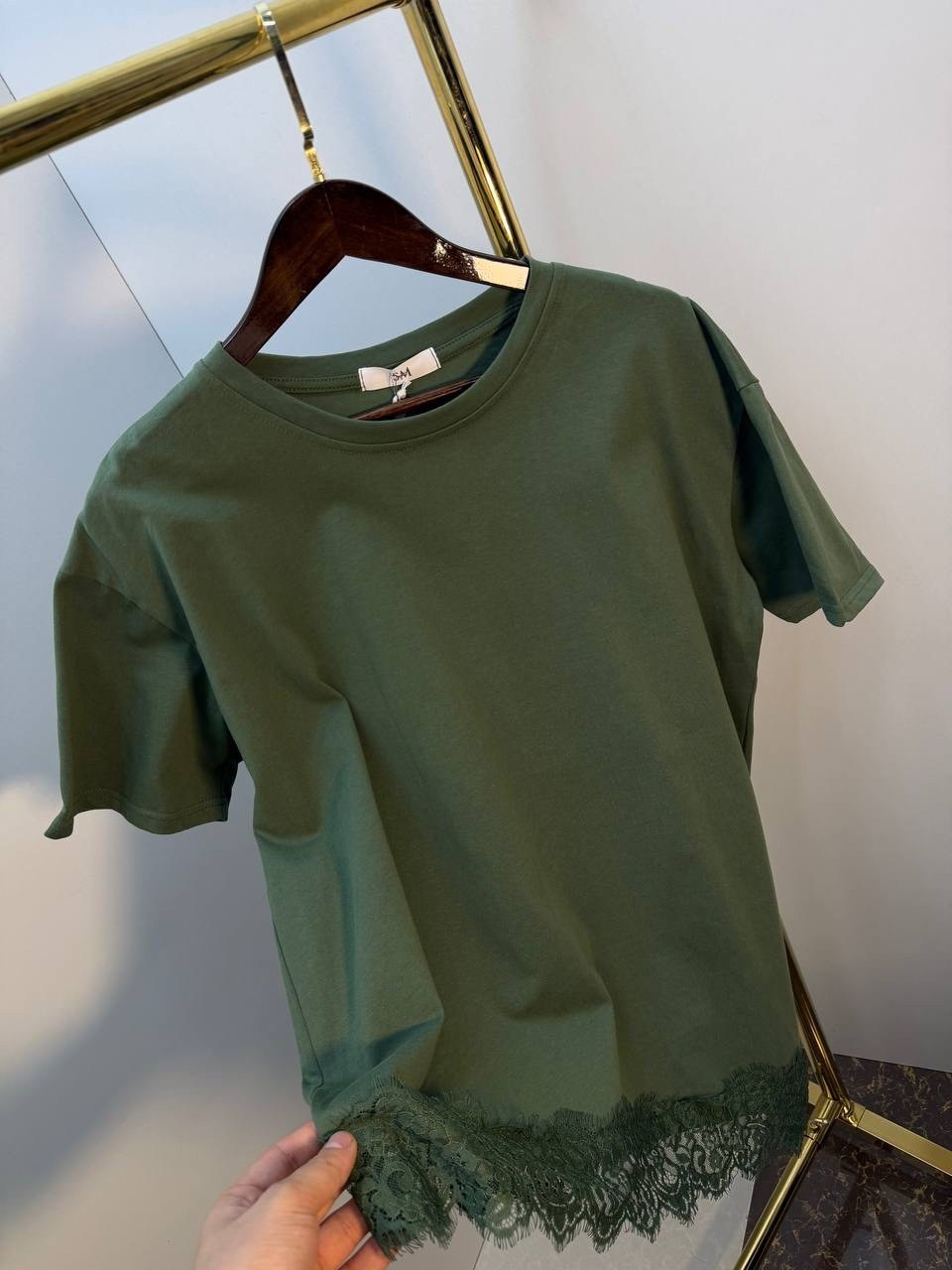 футболка с кружевами,футболка с кружевными вставками,желтая футболка,футболки женская,футболки модные