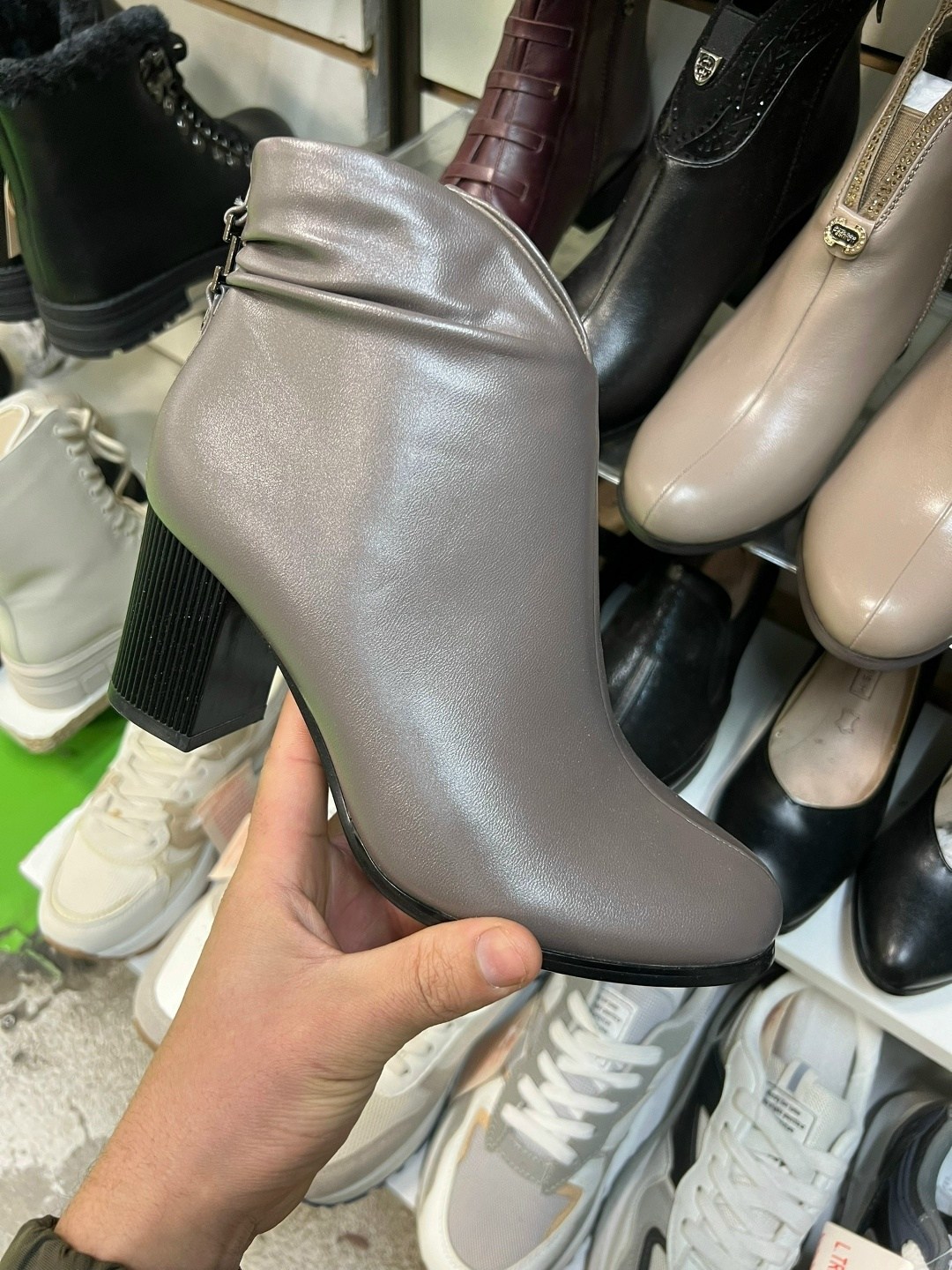 ботильоны женские,,серые ботильоны,кожаные ботильоны,ботильоны серебро