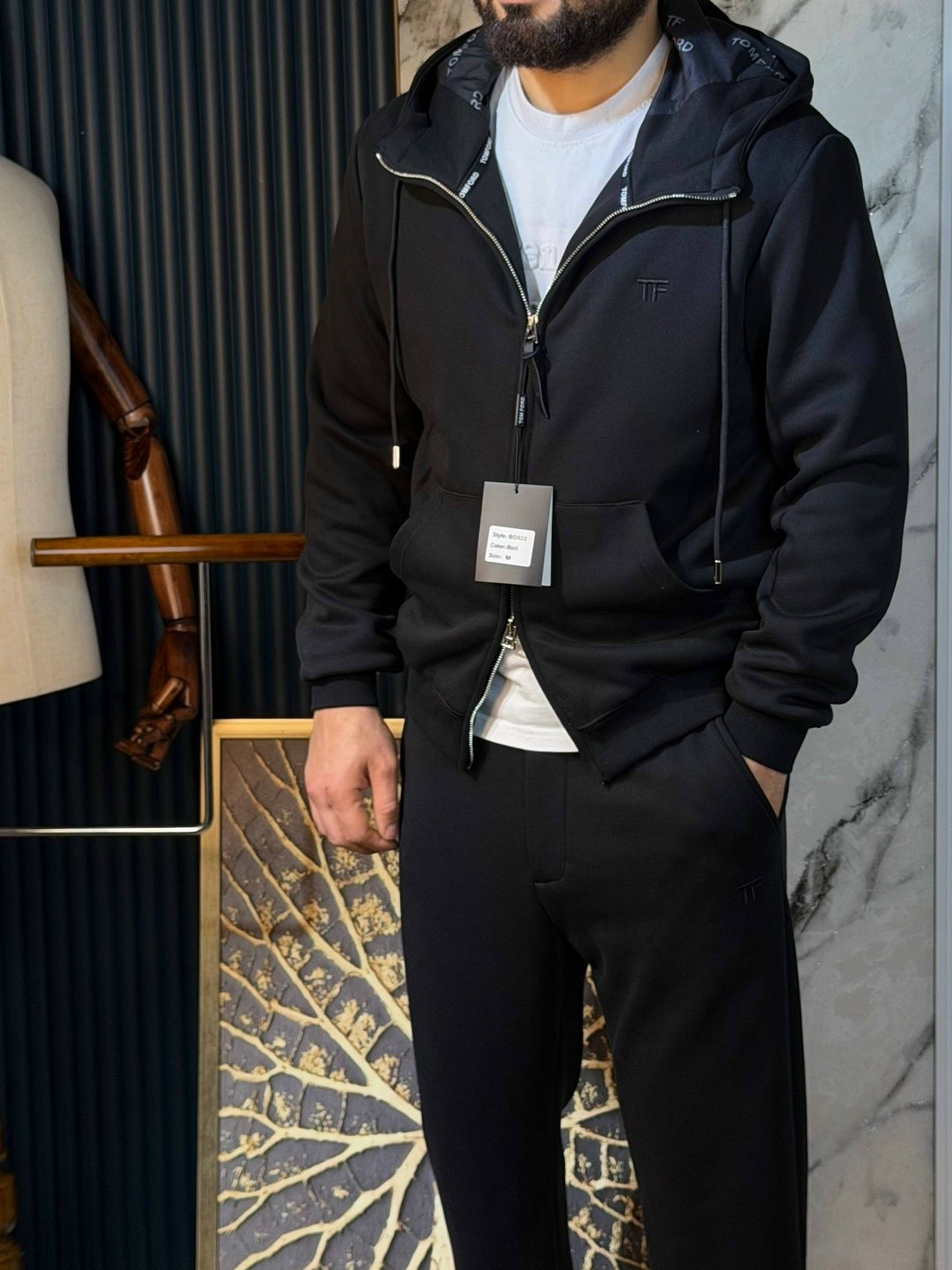 спортивный костюм brunello cucinelli,спортивный костюм dolce gabbana,мужской спортивный костюм,спортивные костюмы,спортивный костюм dolce gabbana оригинал