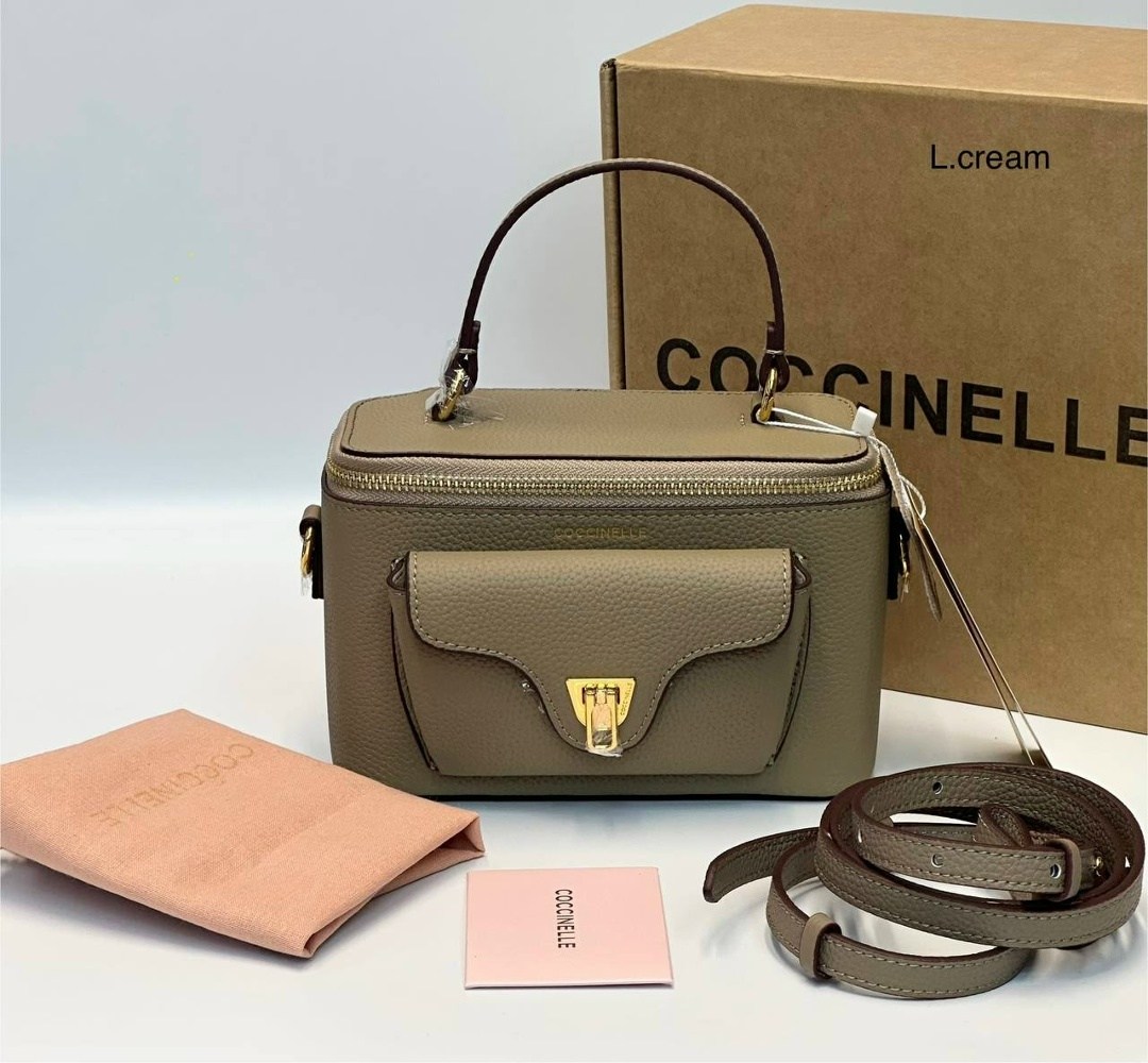 coccinelle сумка на плечо кросс-боди beat soft,coccinelle сумка,сумка через плечо beat soft coccinelle цвет light grey,coccinelle сумка beat soft,сумка кожаная coccinelle beat