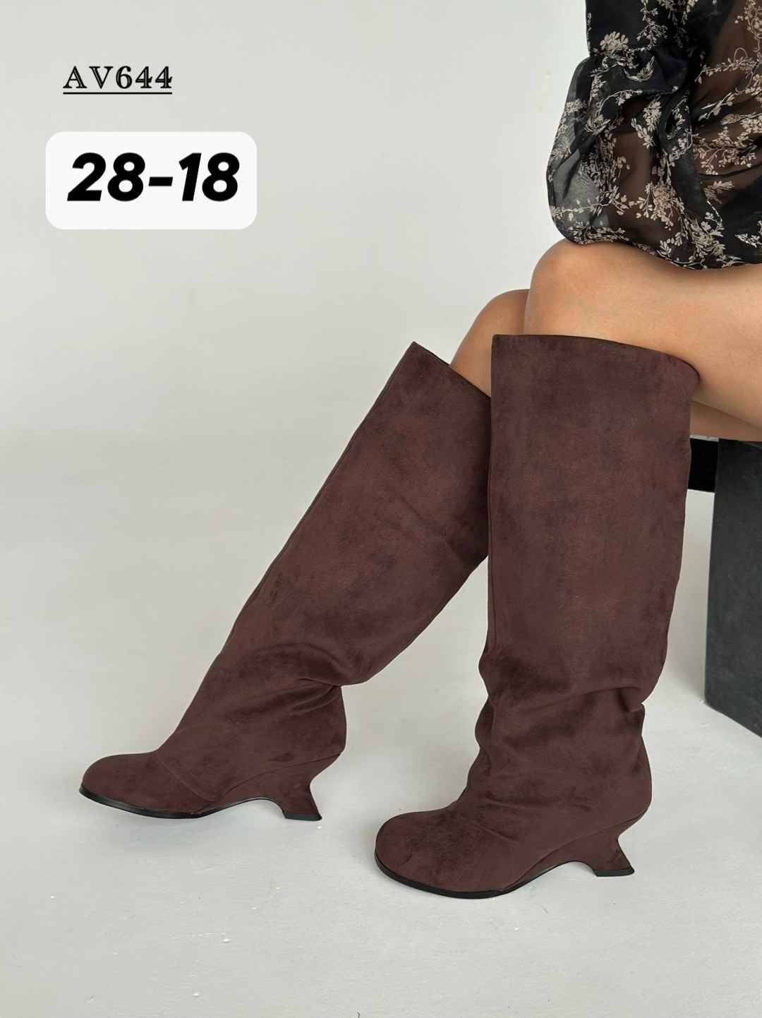 сапоги демисезонные на каблуке замшевые трубы me lamo,сапоги демисезонные на каблуке замшевые,замшевые сапоги,сапоги,замшевые сапоги трубы на шпильке с острым носом obba