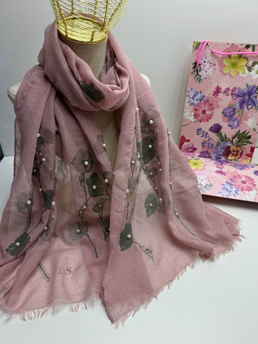 палантин женский,шарф женские,шарф с цветами,палантин,шарф шарфы