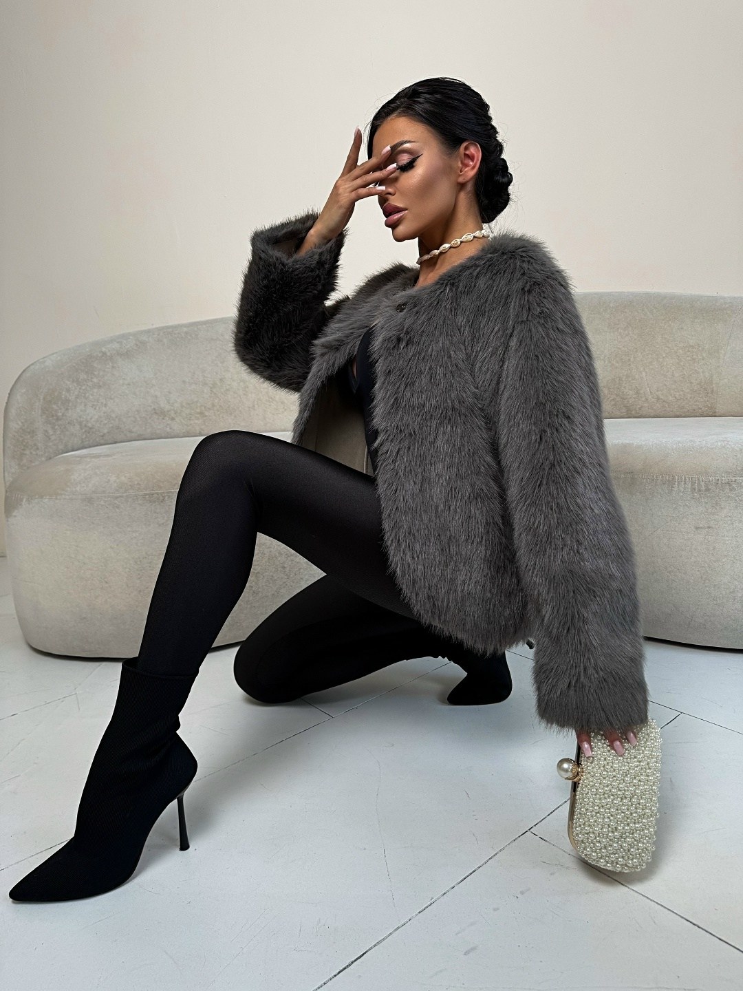 шуба искусственная короткая экошуба,шубка,модная шубка из экомеха,эко шубка,шуба