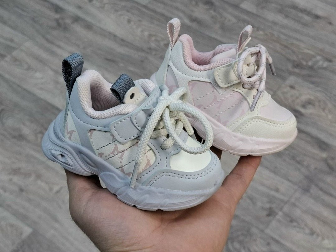 детские кроссовки,кроссовка детская,кроссовки для детей,кроссовки,кроссовки на девочку