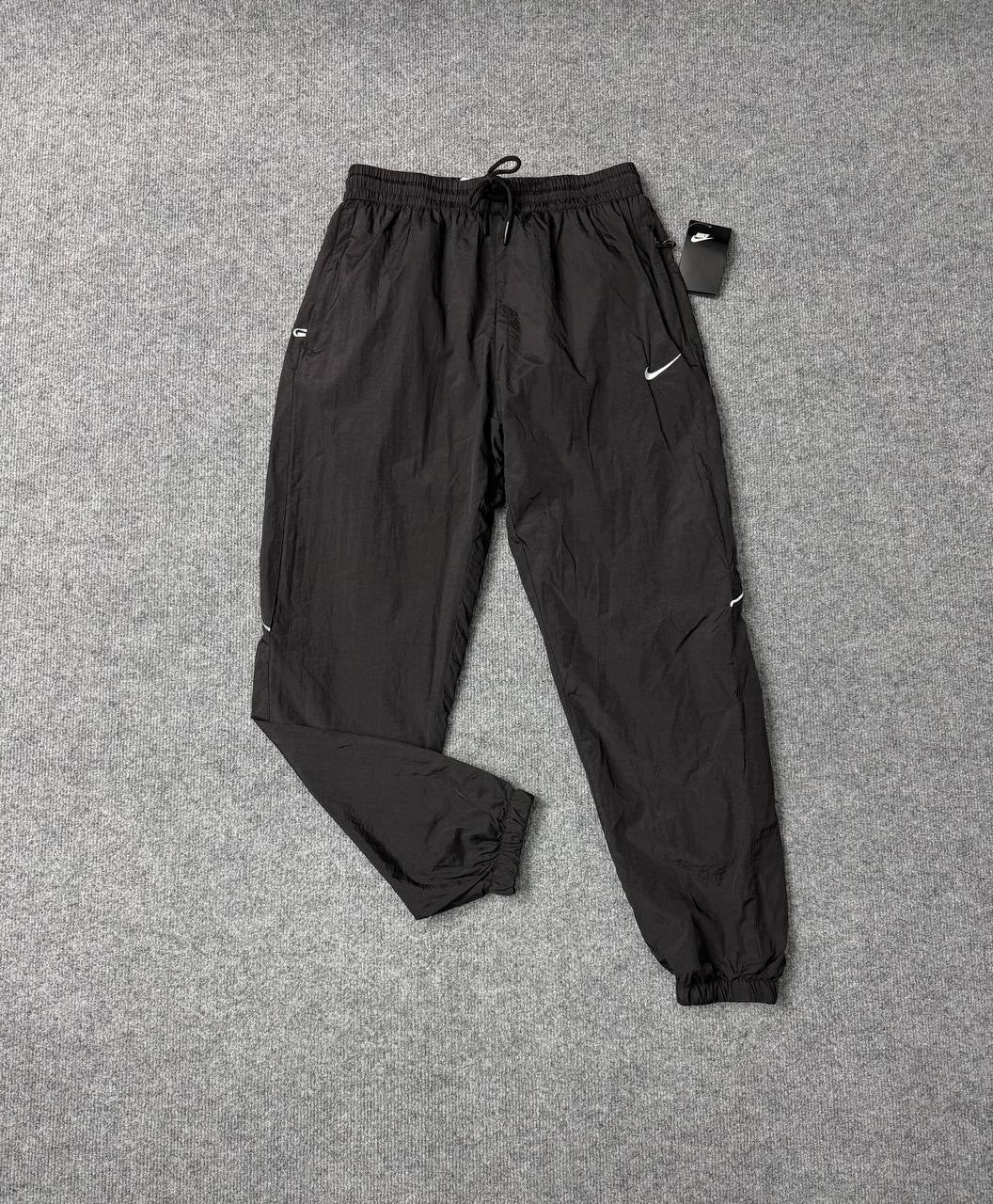 спортивные штаны nike,мужские спортивные штаны nike,штаны nike,спортивные штаны,спортивные штаны плащевка nike