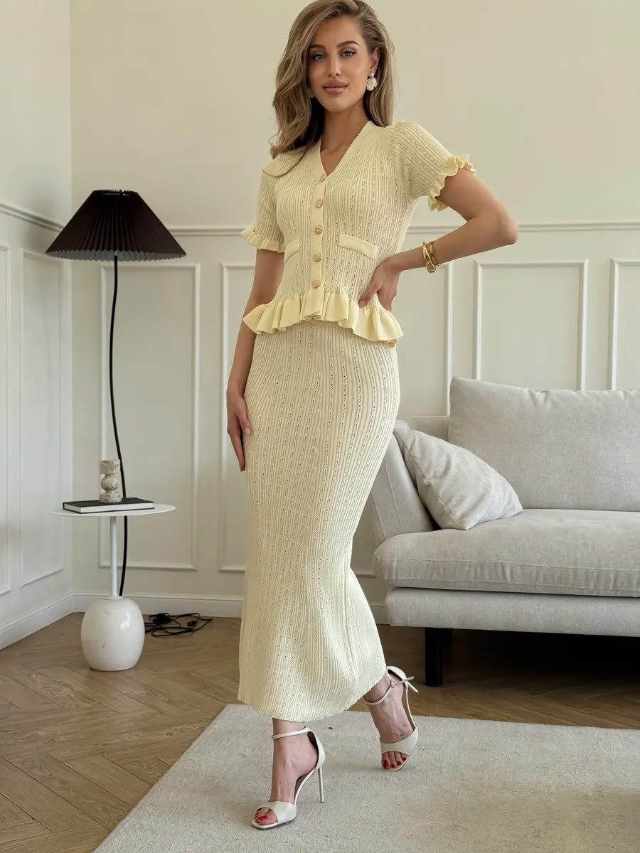 кардиган трикотажный вязаный с баской и рюшами mior,костюм трикотажный с юбкой,трикотажное платье,костюм с юбкой,вязаный трикотаж