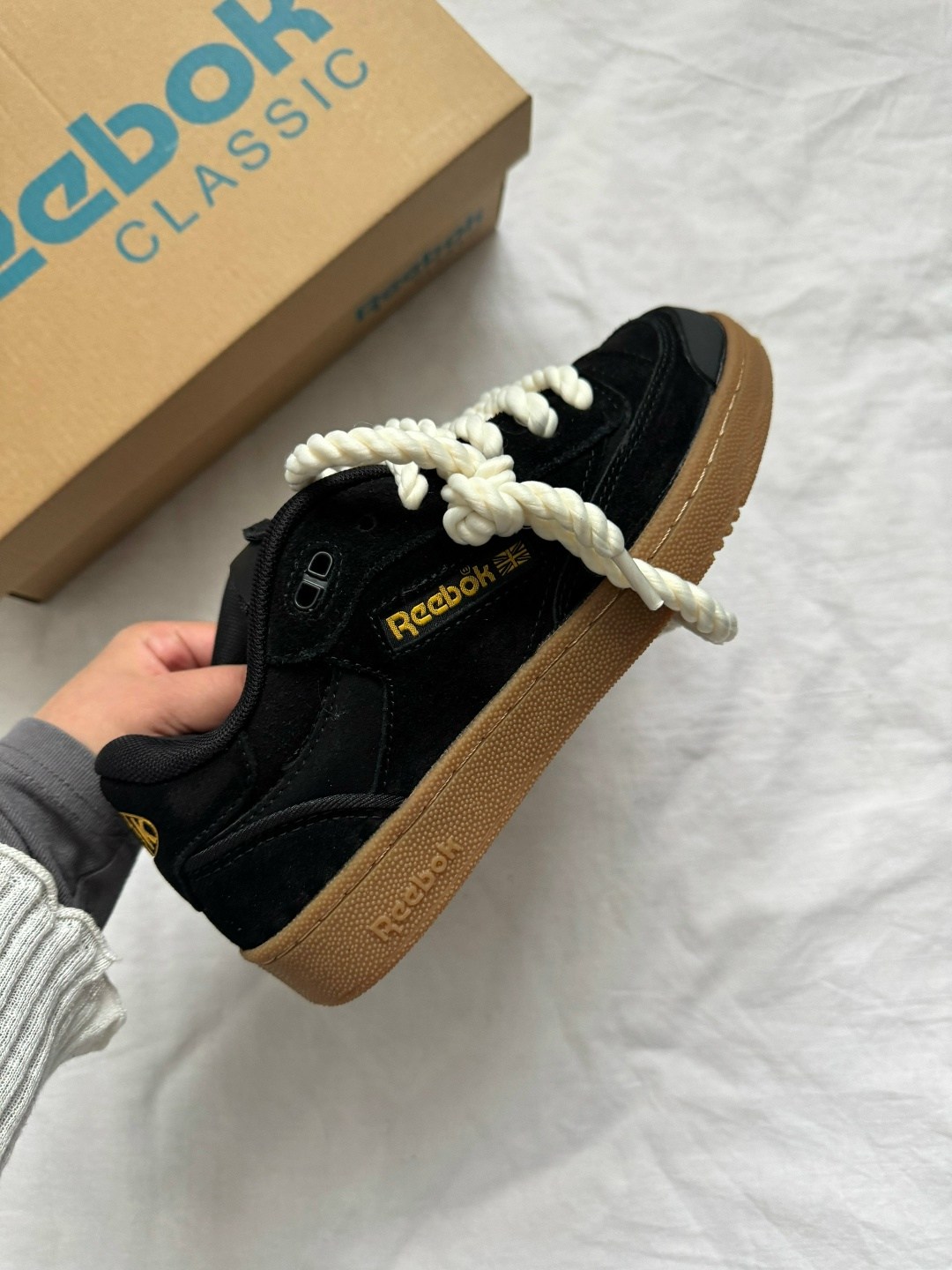 ,кроссовки reebok,замшевые кроссовки,кроссовки adidas,кроссовки adidas samba rose