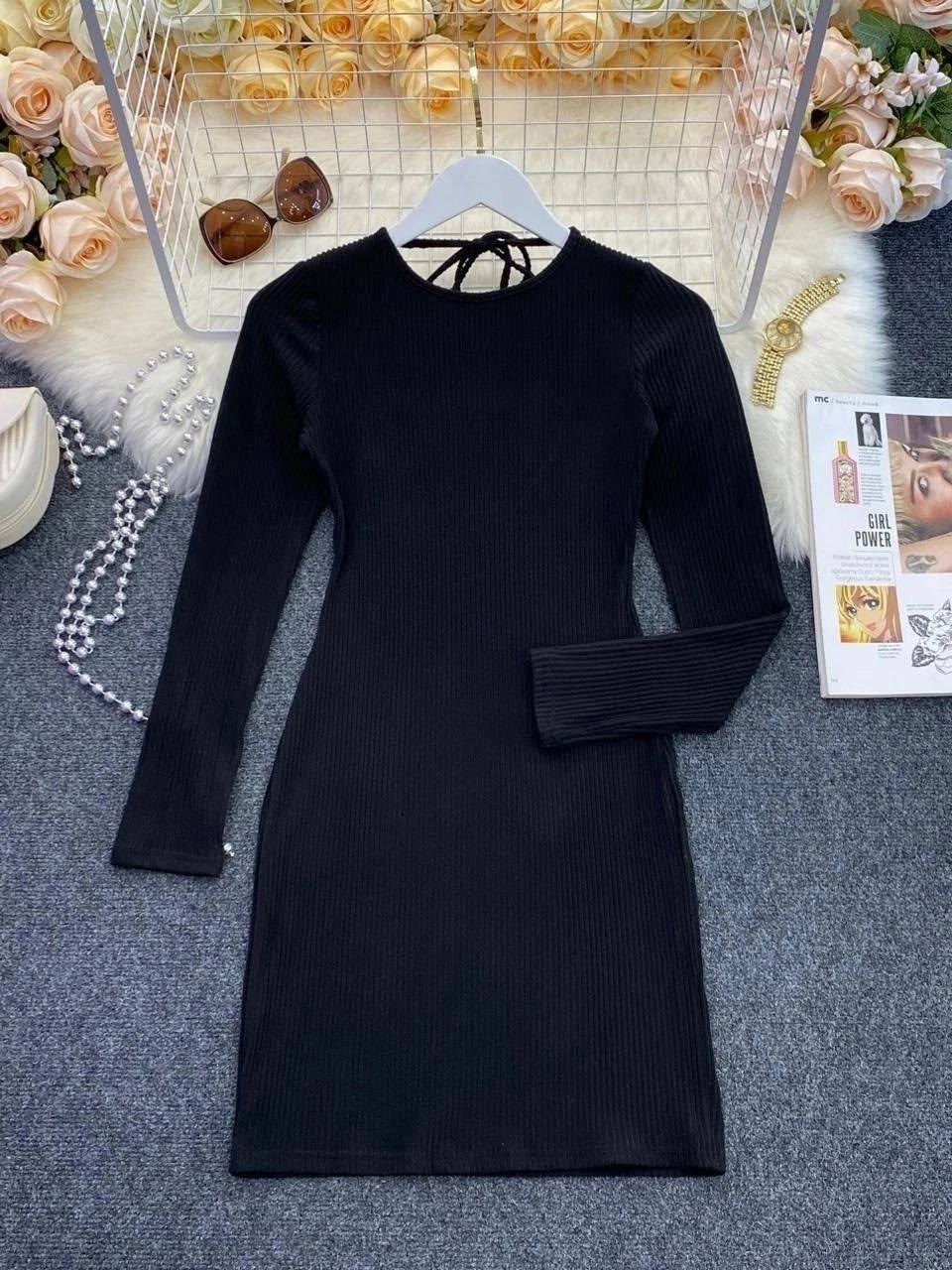 женское платье с открытой спиной,платье с открытой спиной,платье с полуоткрытой спиной,платье стильное,платье лапша с открытой спиной