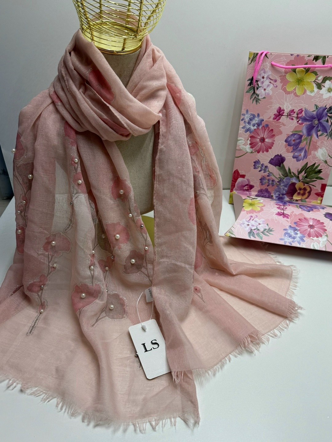 палантин женский,шарф женские,шарф с цветами,палантин,шарф шарфы