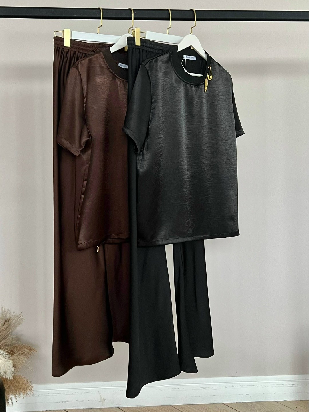 брючный атласный костюм,атласный костюм,атласный костюм вечерний,костюм из атласа брючный,шелковый костюм брючный bloom&be