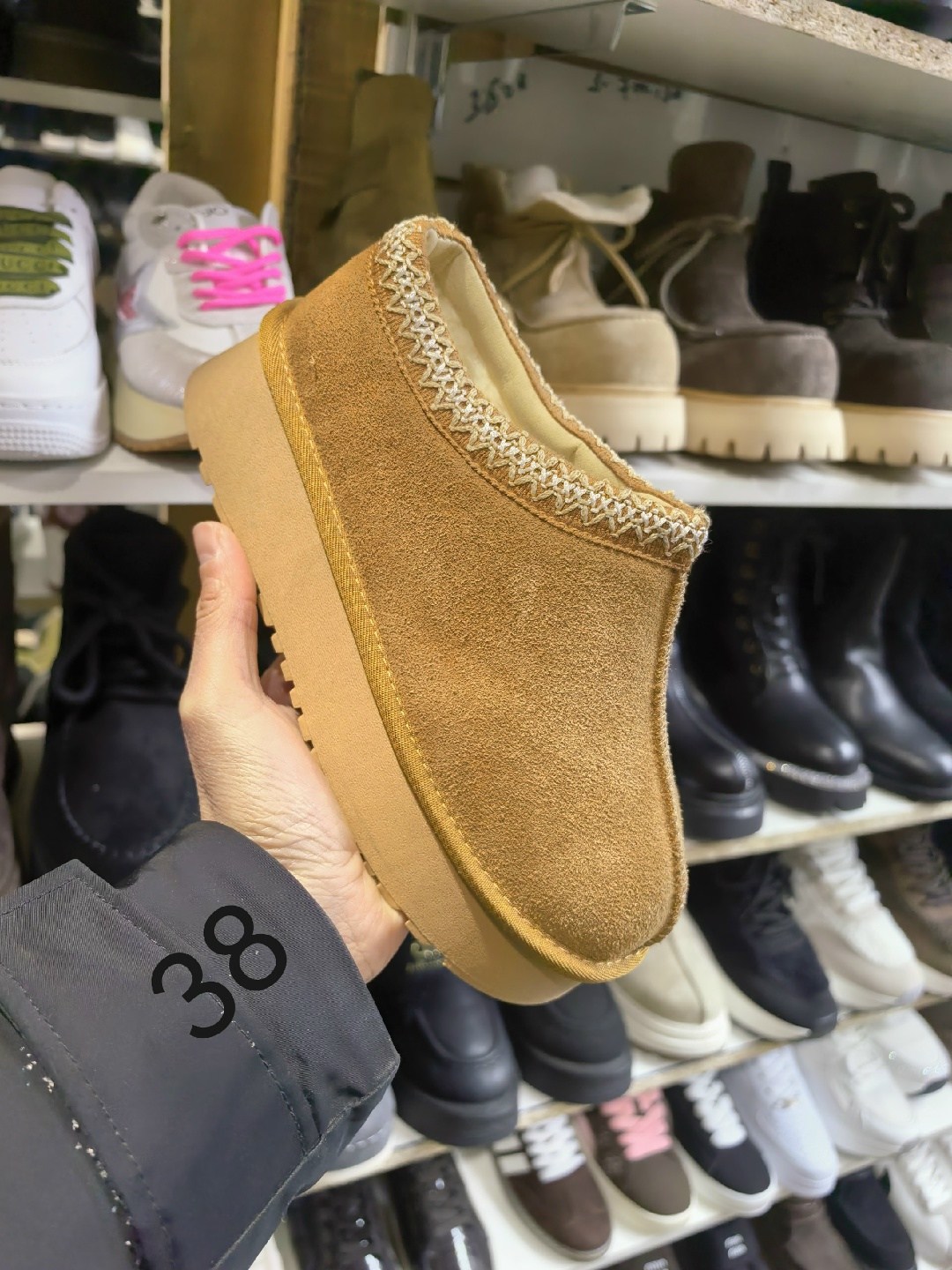 женские угги,угги короткие зимние ботинки на платформе,,угги,зимняя  женская