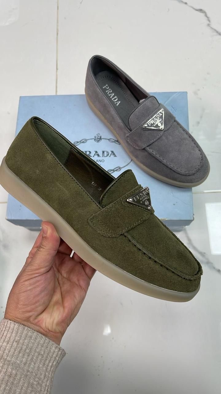 ,лоферы прада,мокасины прада,лоферы prada,замшевые лоферы