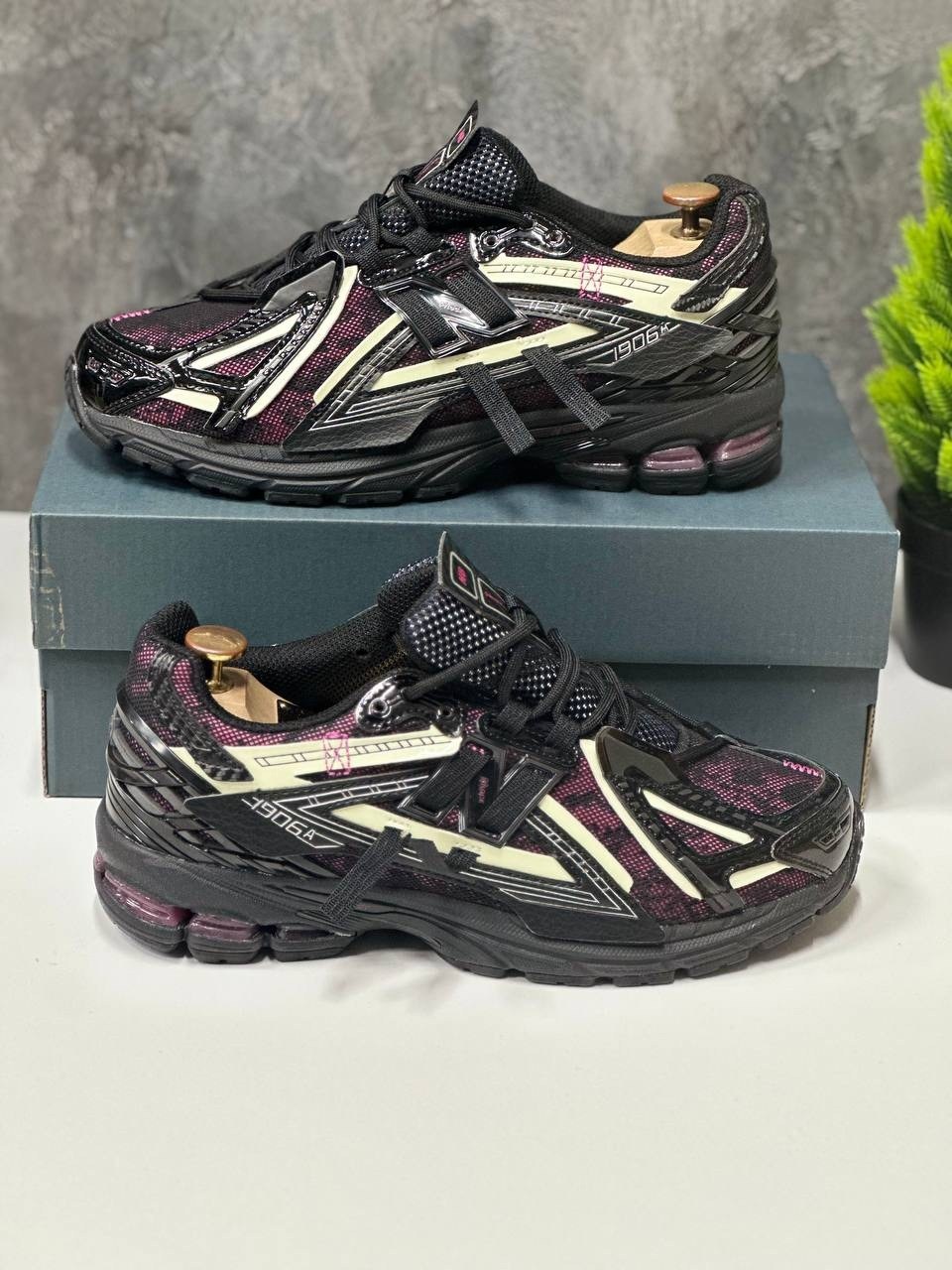 ,кроссовки new balance 1906a,кроссовки new balance 1906a 'black dragon berry',кроссовки,кроссовки new balance 1906 ag