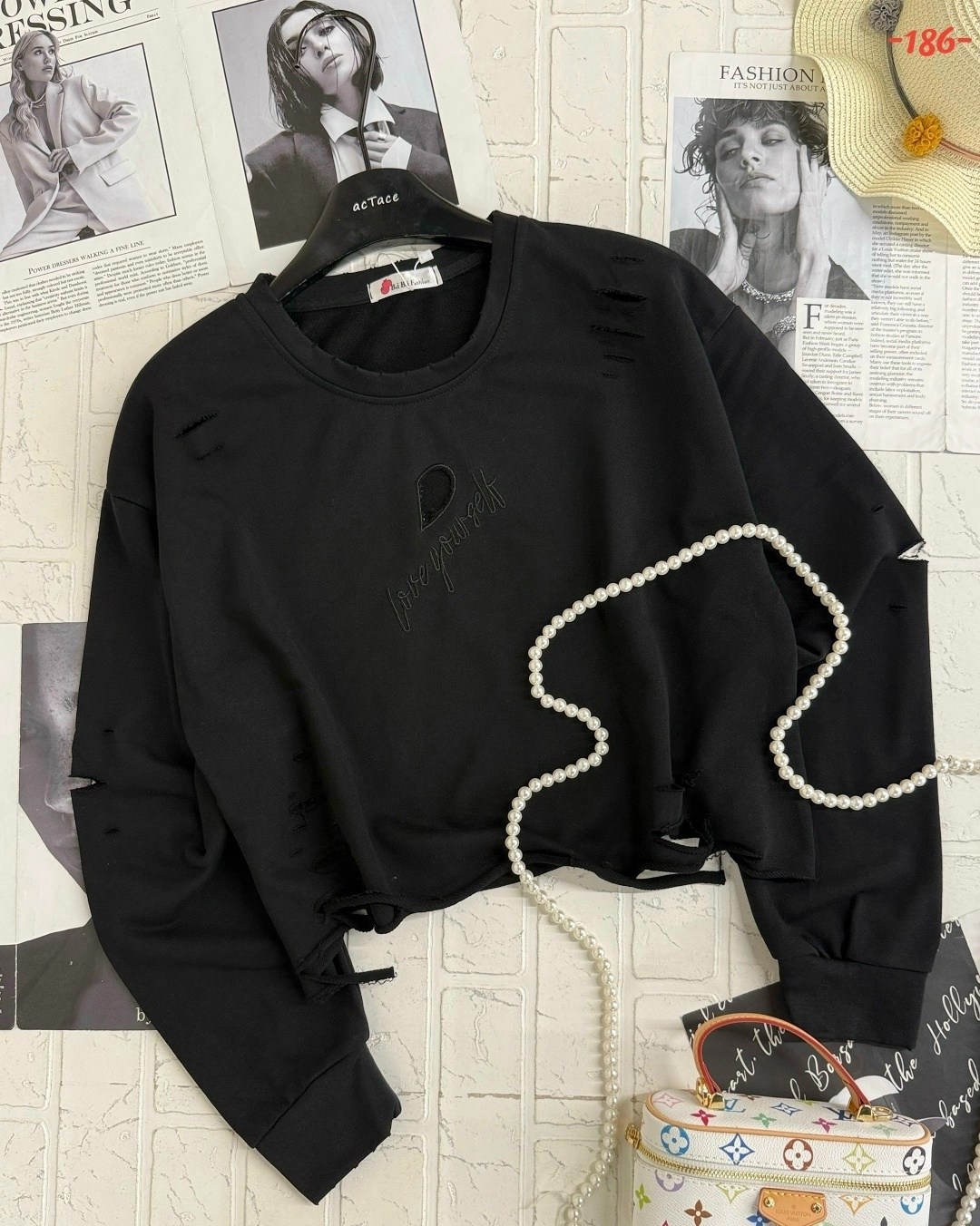 кофта оверсайз модная рваная с дырками kk fashion,женская кофта,свитшот женский,повседневная кофта,стильный свитшот