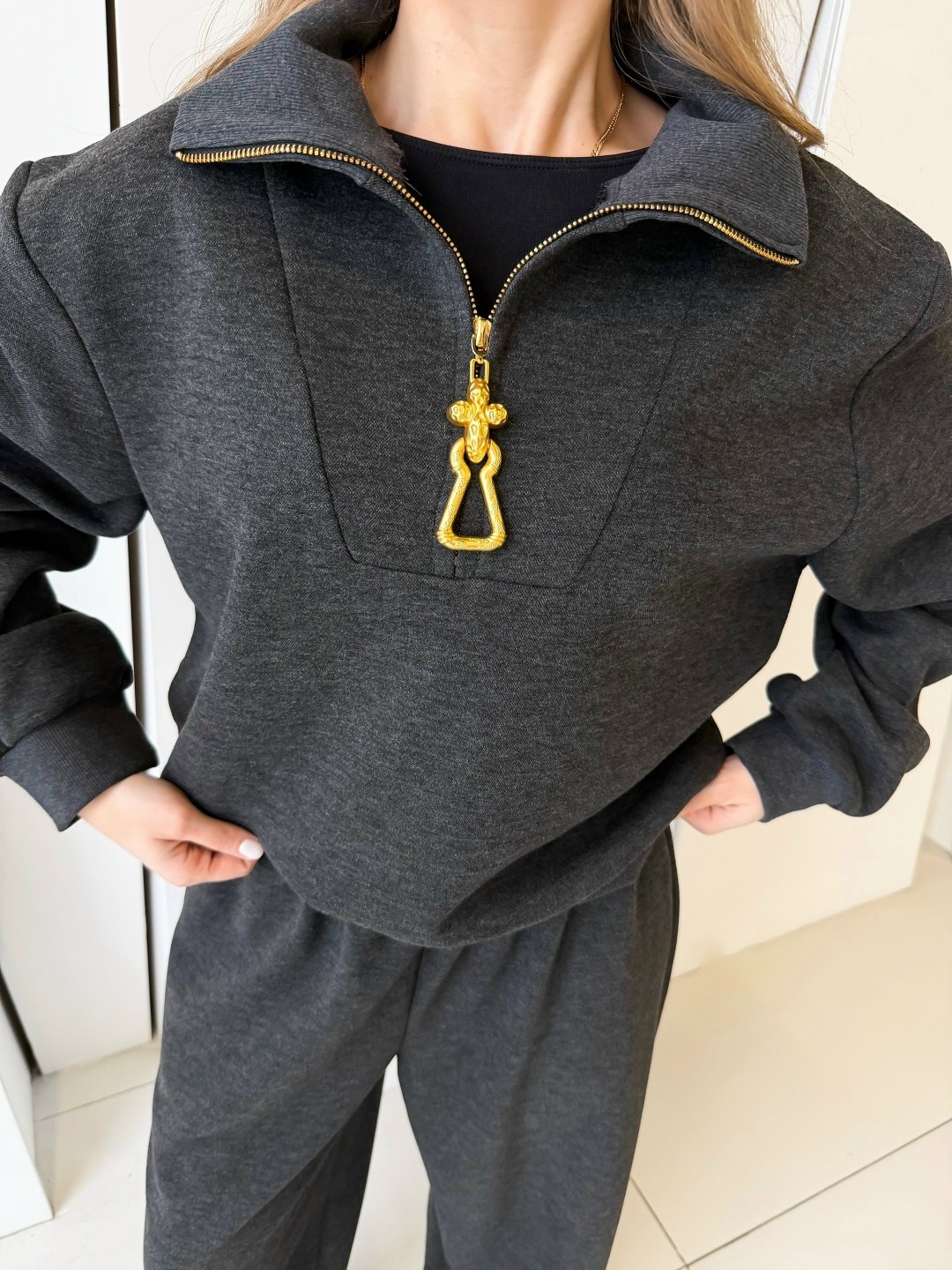 спортивный костюм оверсайз voi-fashion,брючный костюм,костюм с брюками,женский костюм с брюками,костюм брюки и кофта