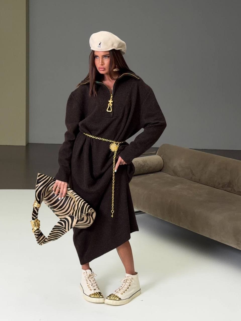 платье мидакси со швом спереди в шоколадном цвете asos design,коричневое платье,трикотажное платье,вязаное платье,платье ким (шоколадный)